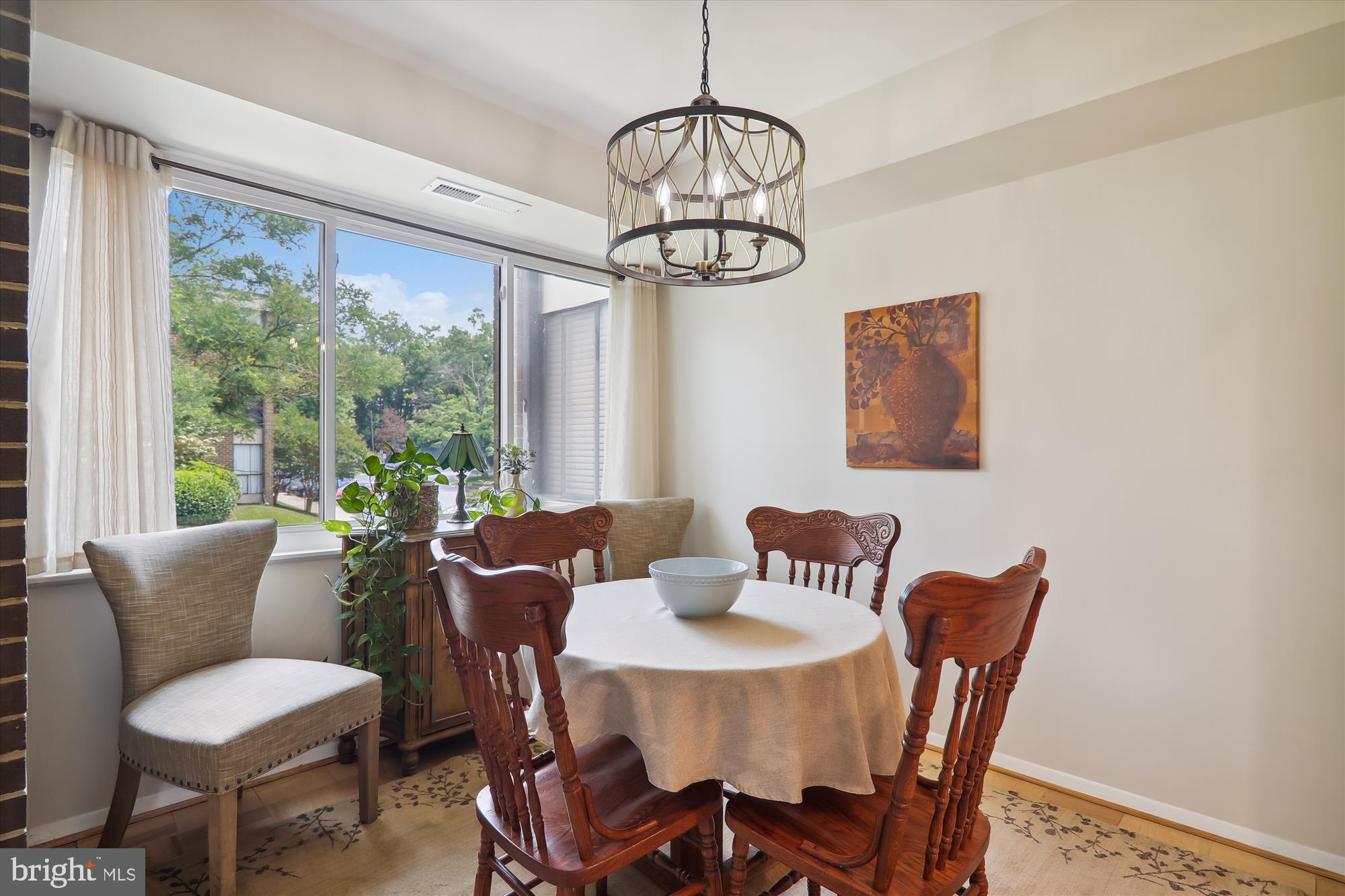 AMERICANA FINMARK - Residential