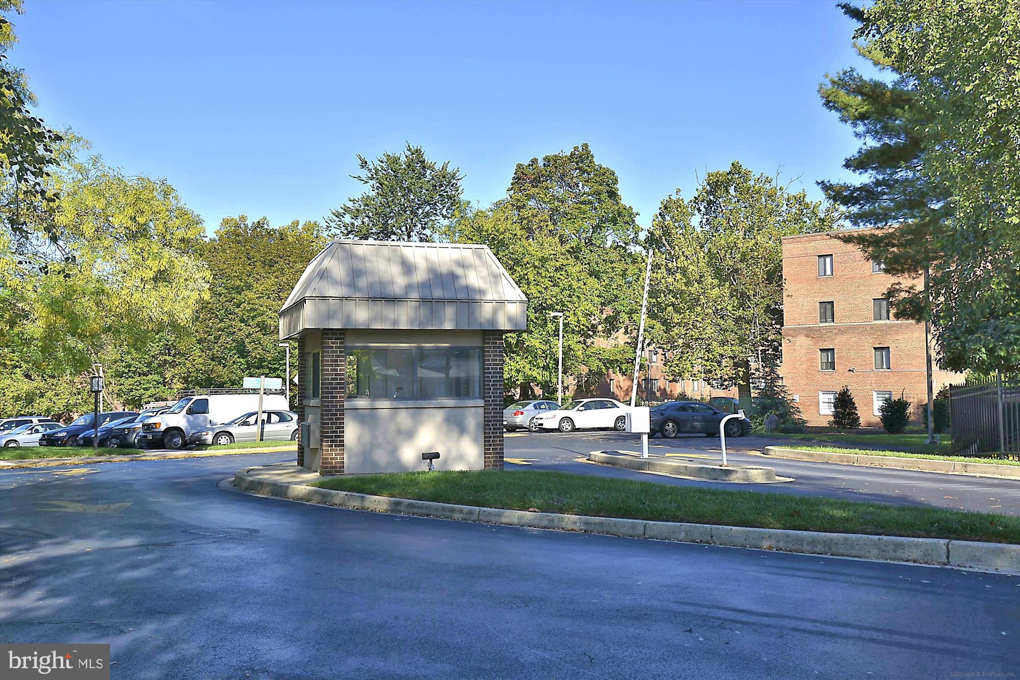 AMERICANA FINMARK - Residential