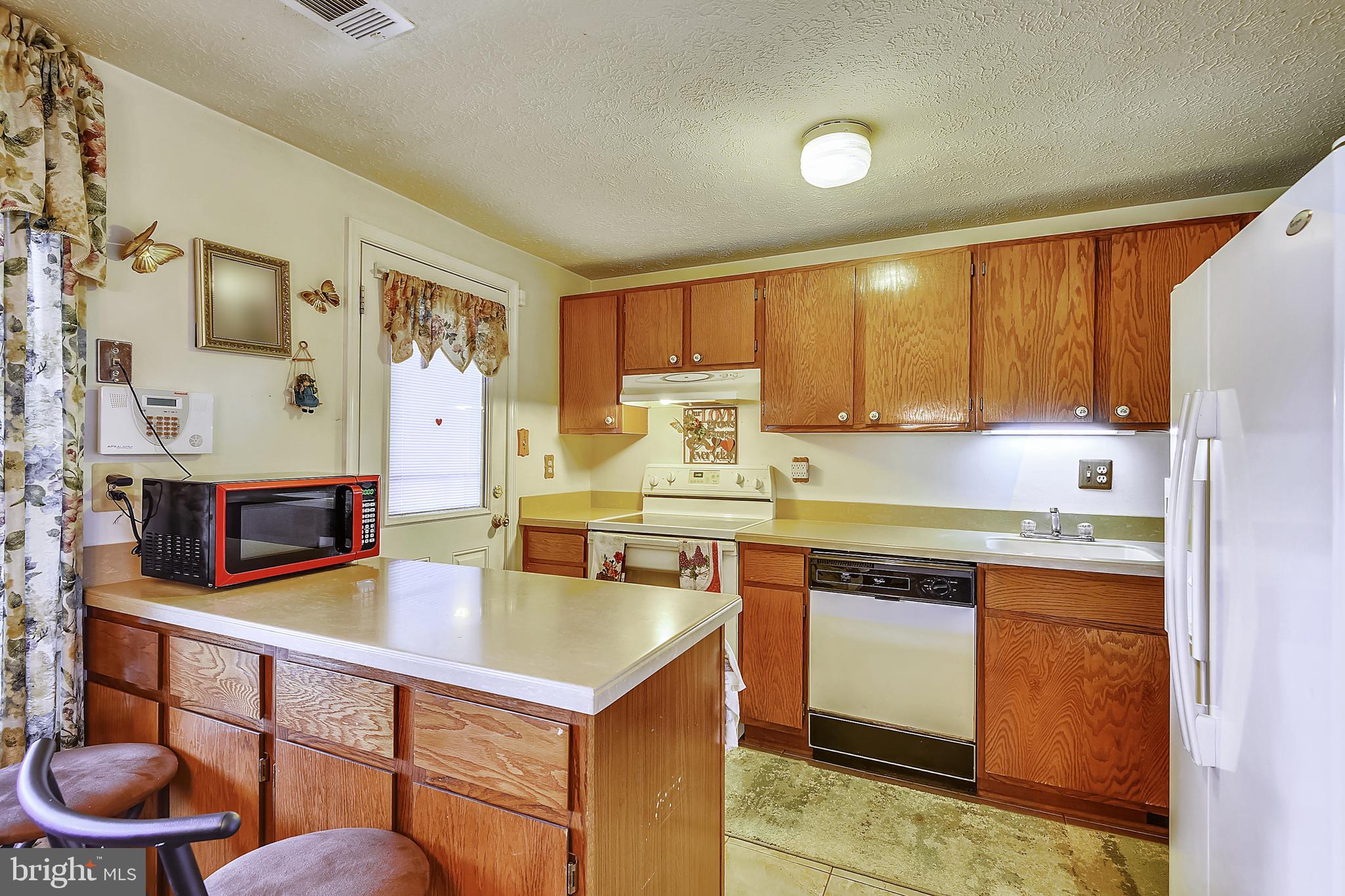 HERITAGE HILL CONDO - Residential