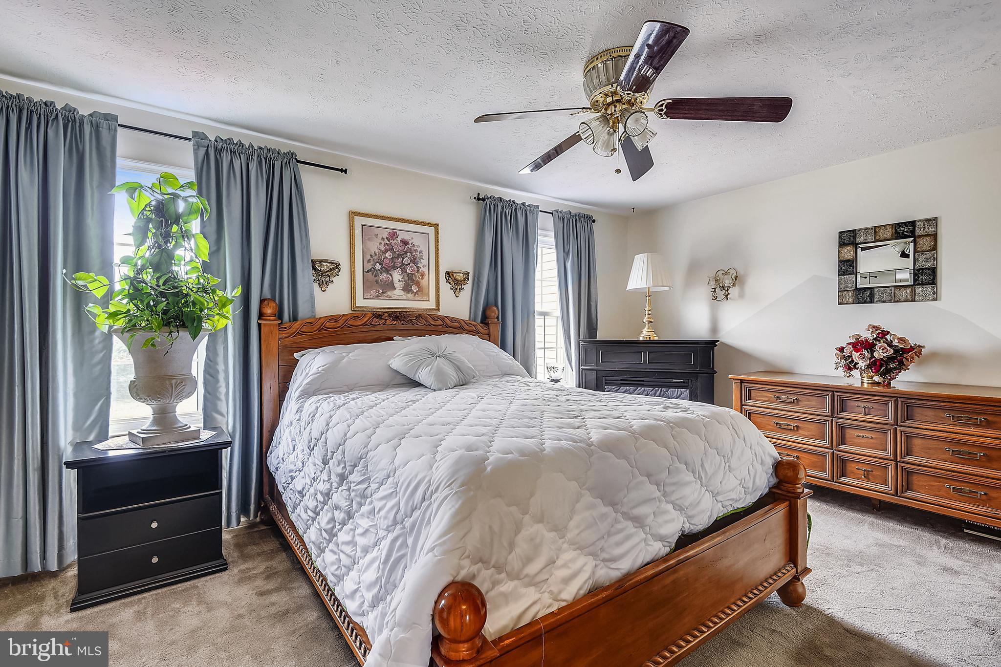 HERITAGE HILL CONDO - Residential