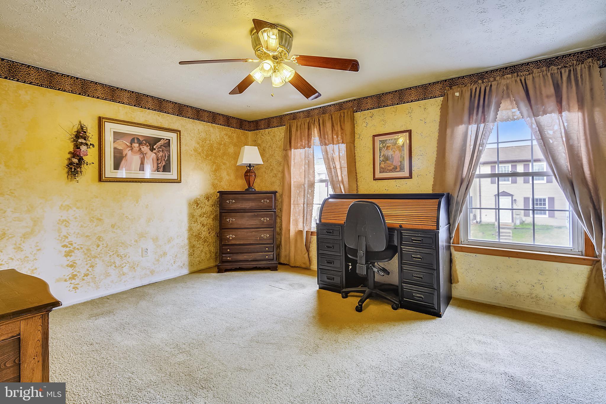 HERITAGE HILL CONDO - Residential