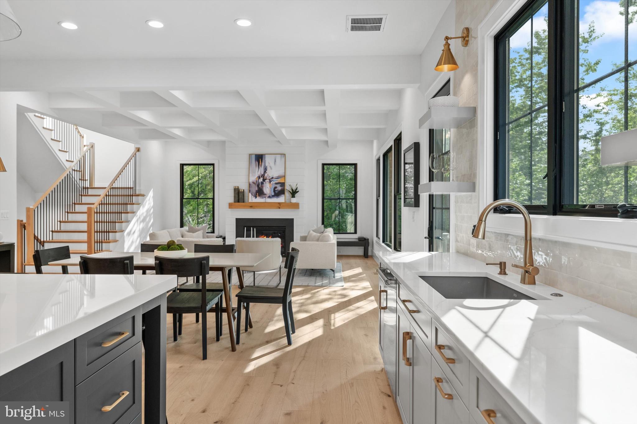 BERKSHIRE OAKWOOD - Residential