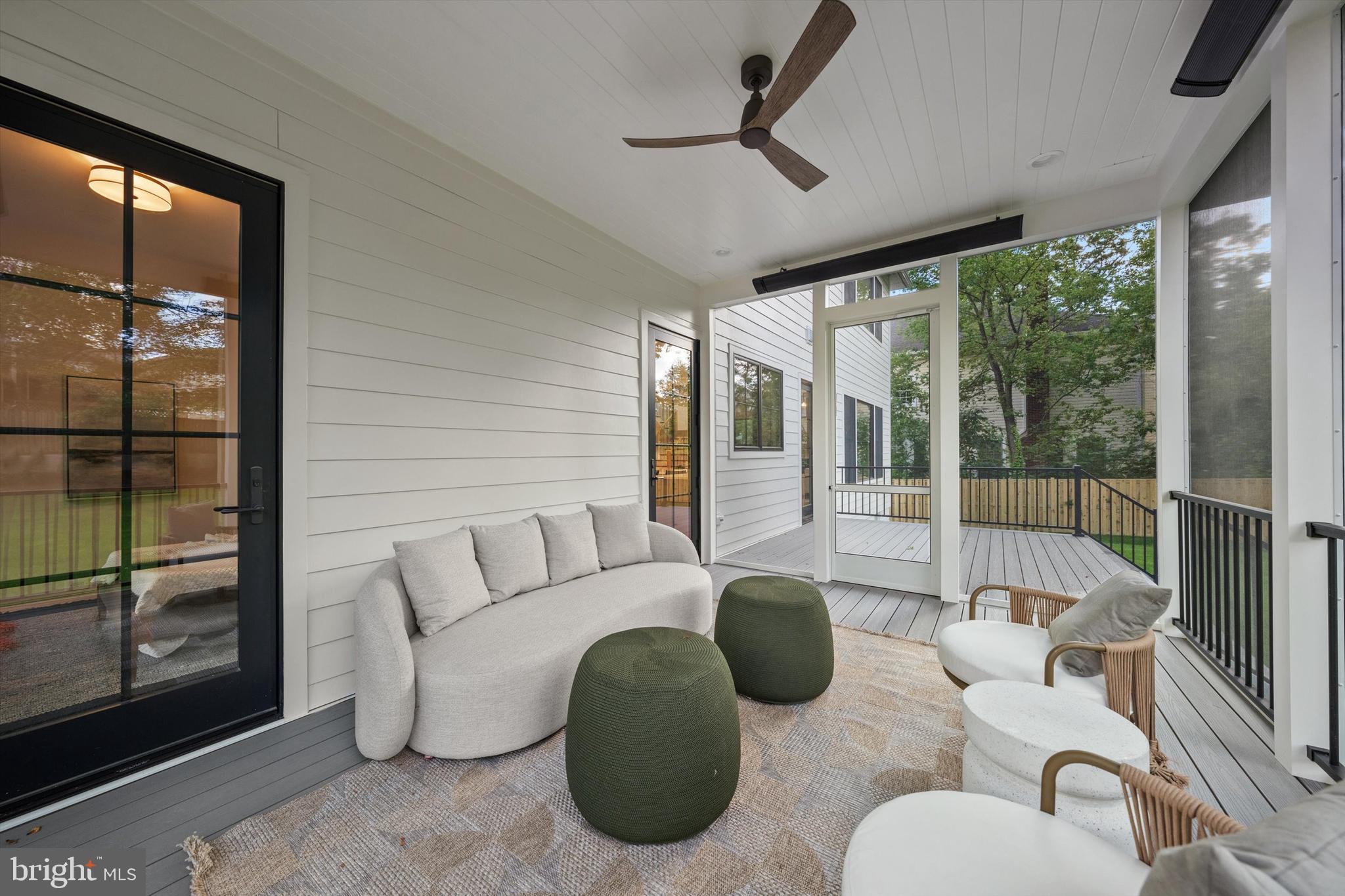 BERKSHIRE OAKWOOD - Residential