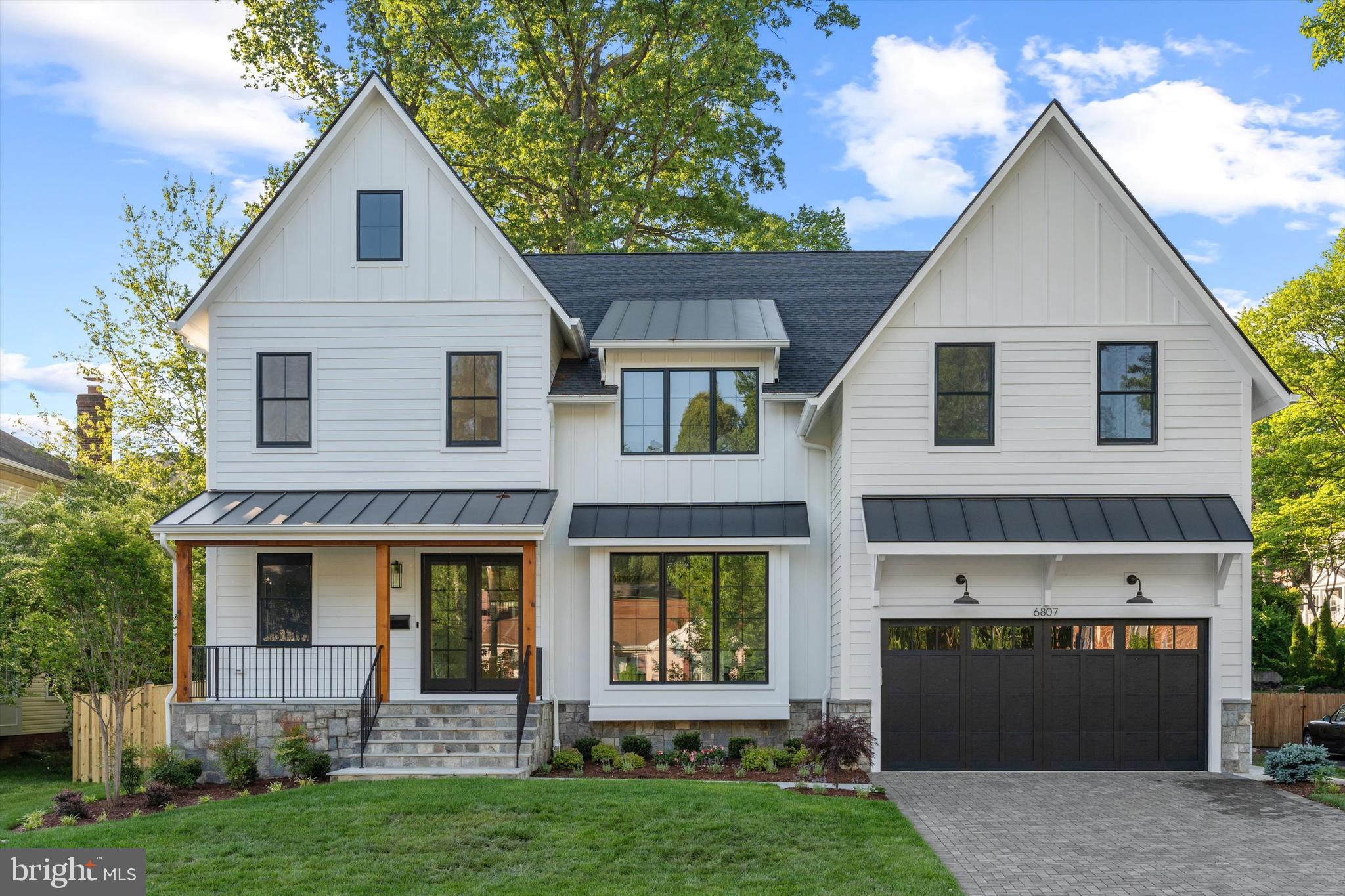 BERKSHIRE OAKWOOD - Residential