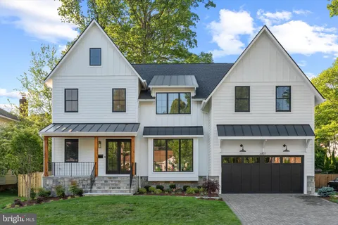 6807 Williamsburg Boulevard, Arlington, VA MLS: VAAR2053566