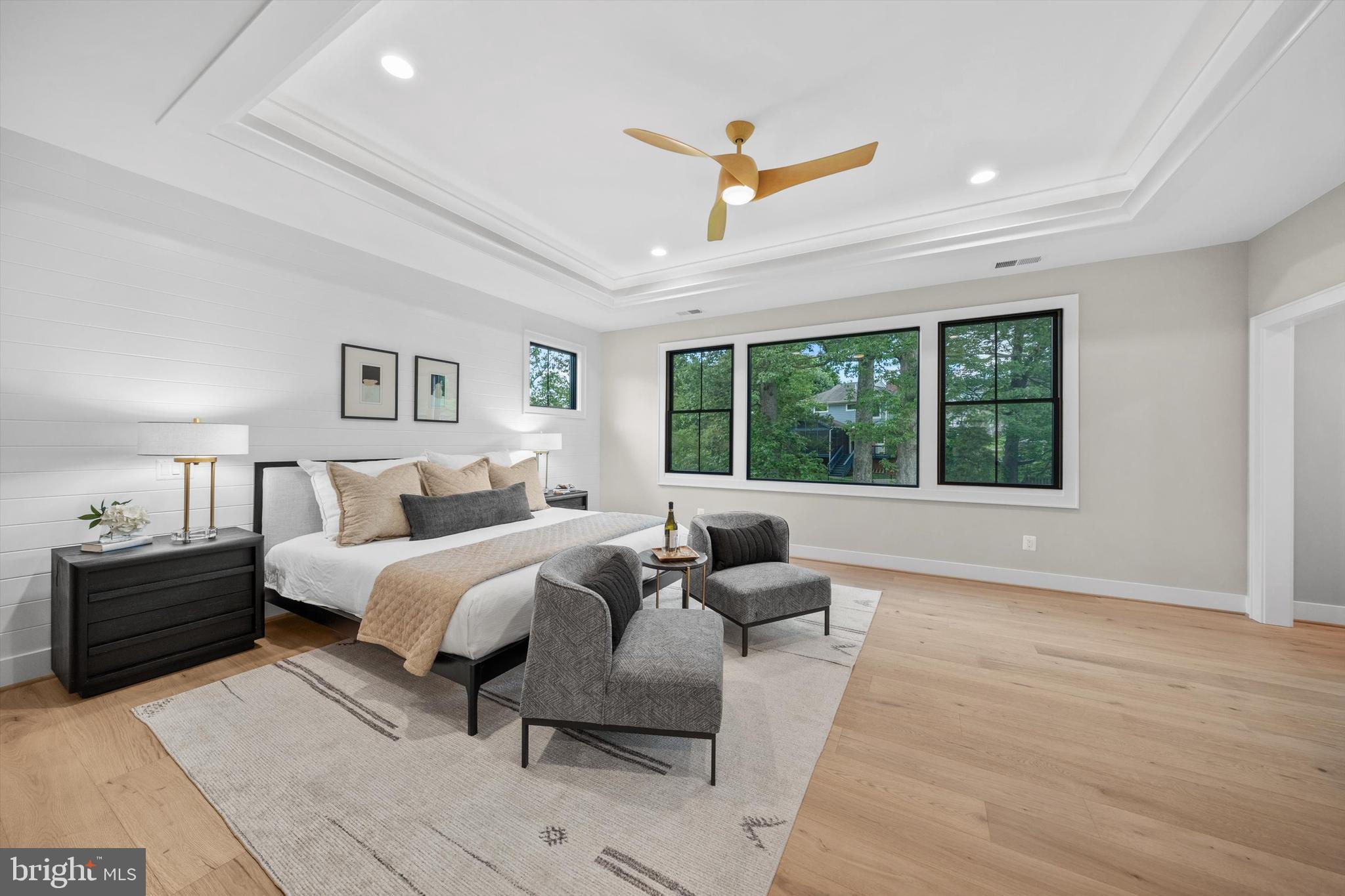 BERKSHIRE OAKWOOD - Residential