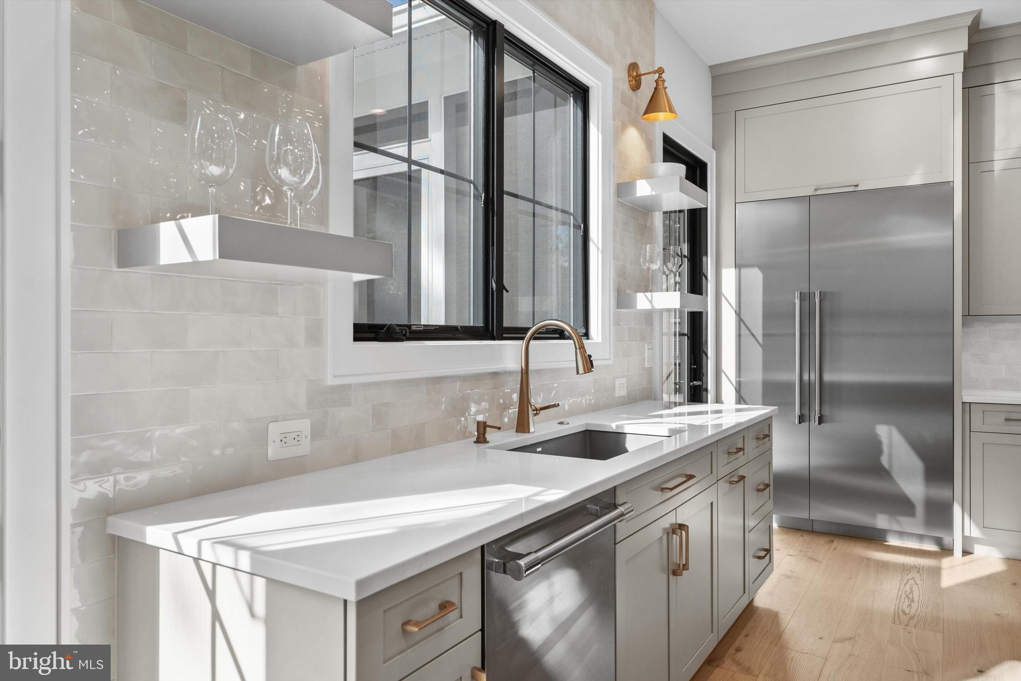 BERKSHIRE OAKWOOD - Residential