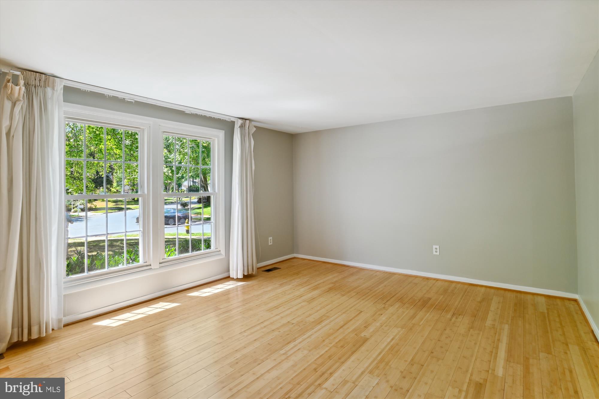 RIVERDALE FOREST - Residential