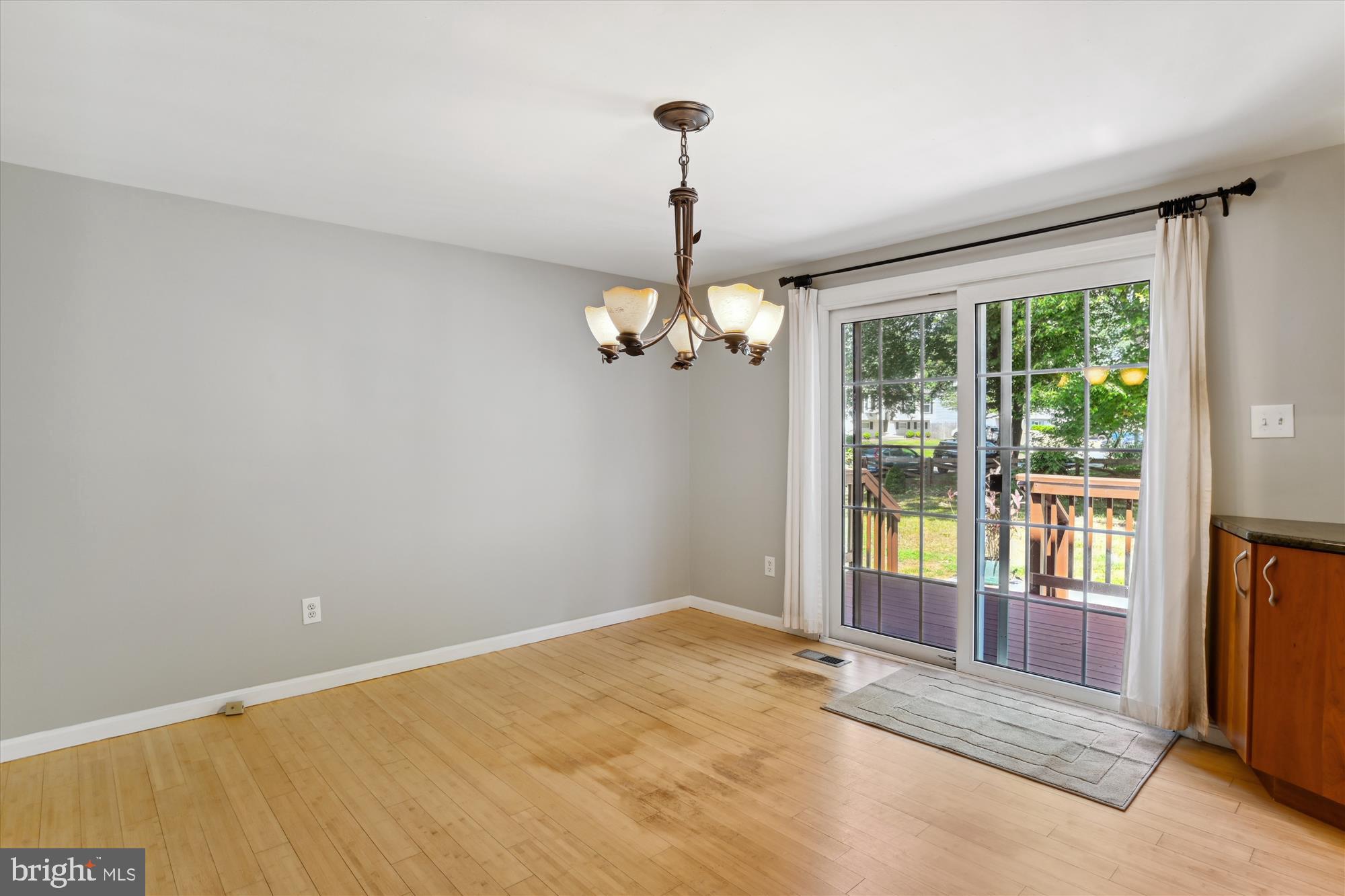 RIVERDALE FOREST - Residential