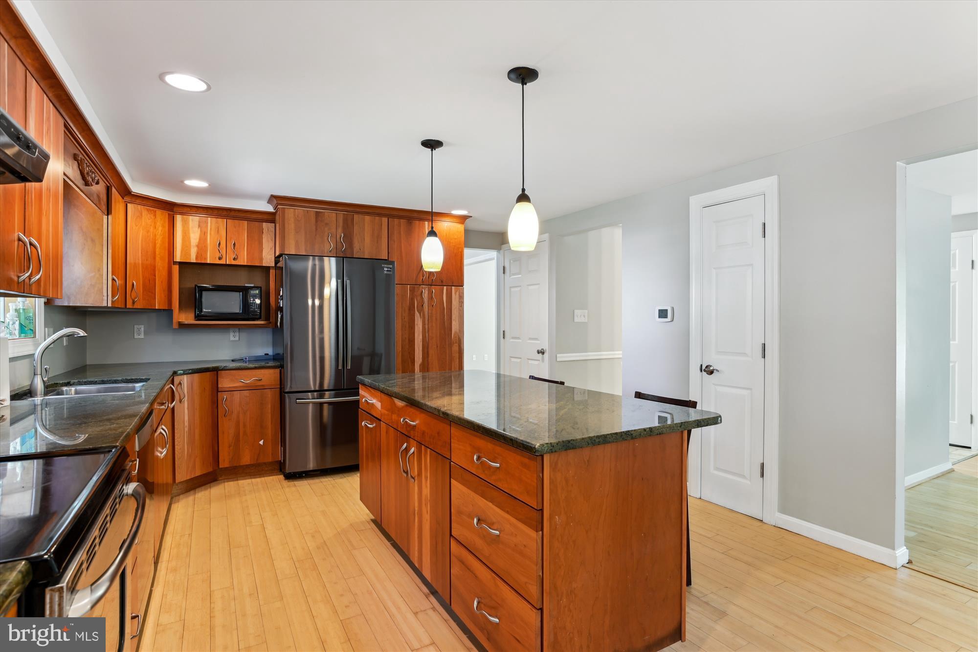 RIVERDALE FOREST - Residential