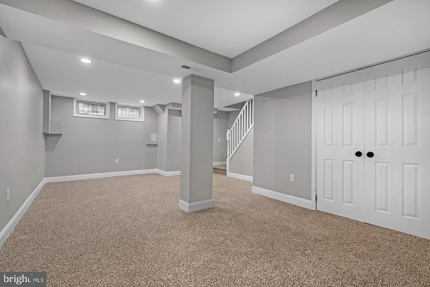 WINCHESTER - Residential