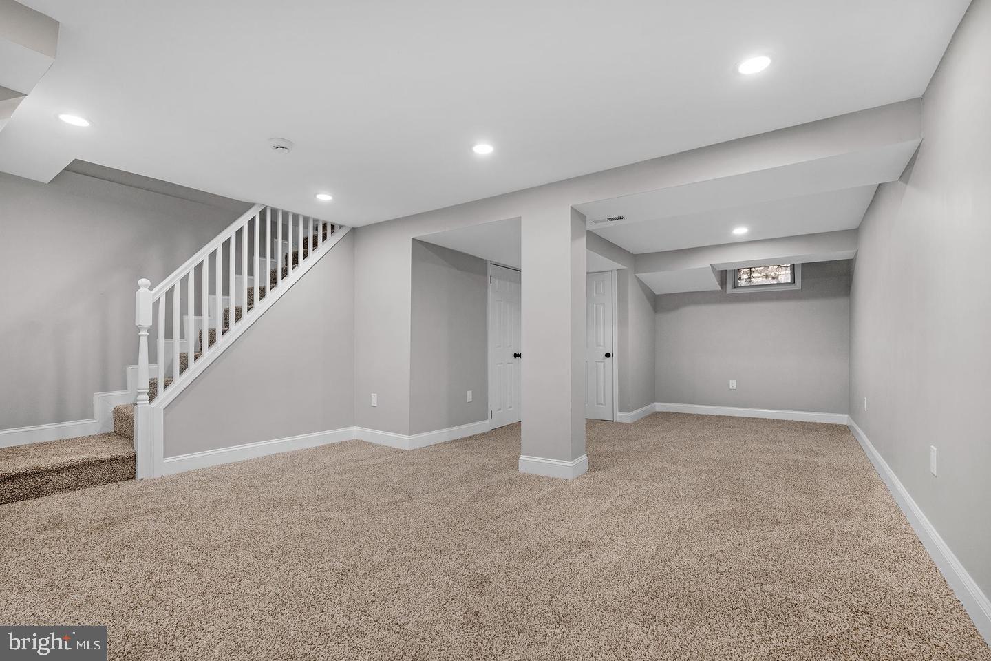 WINCHESTER - Residential