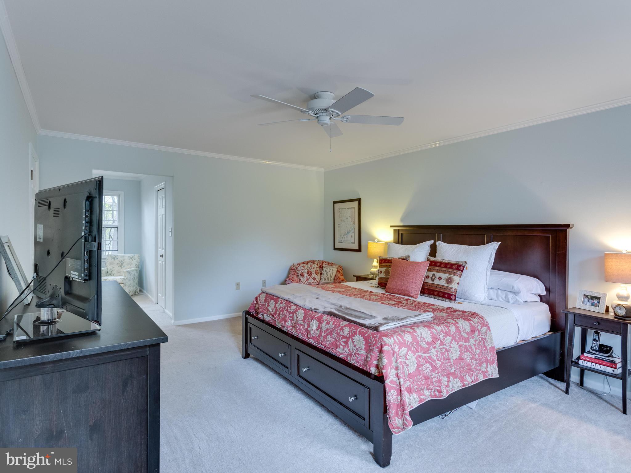 RIVERSIDE - Residential Lease