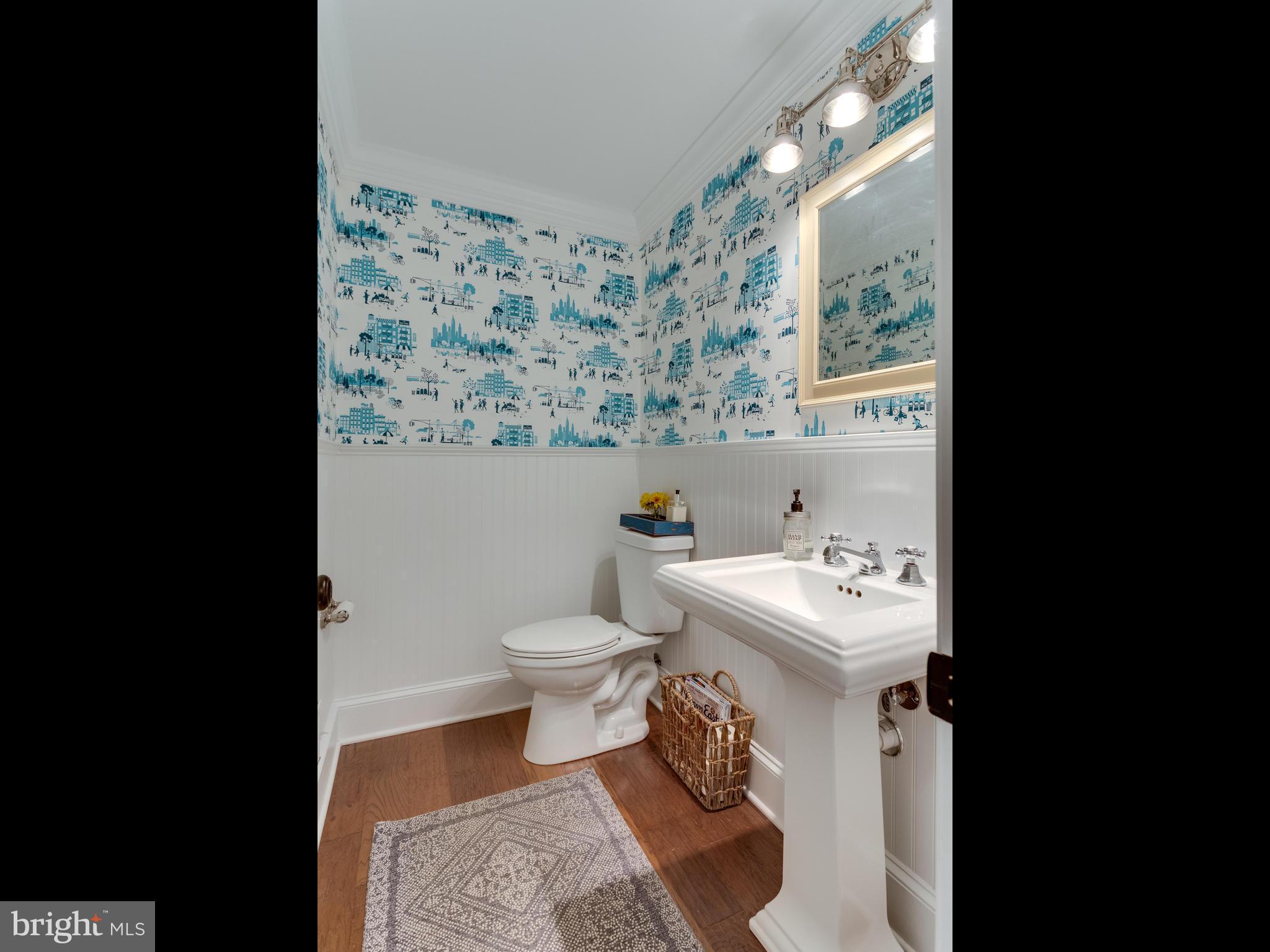 RIVERSIDE - Residential Lease