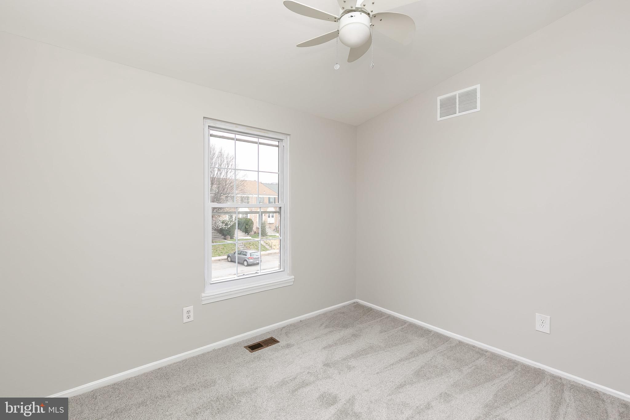 HUNT MEADOW - Residential