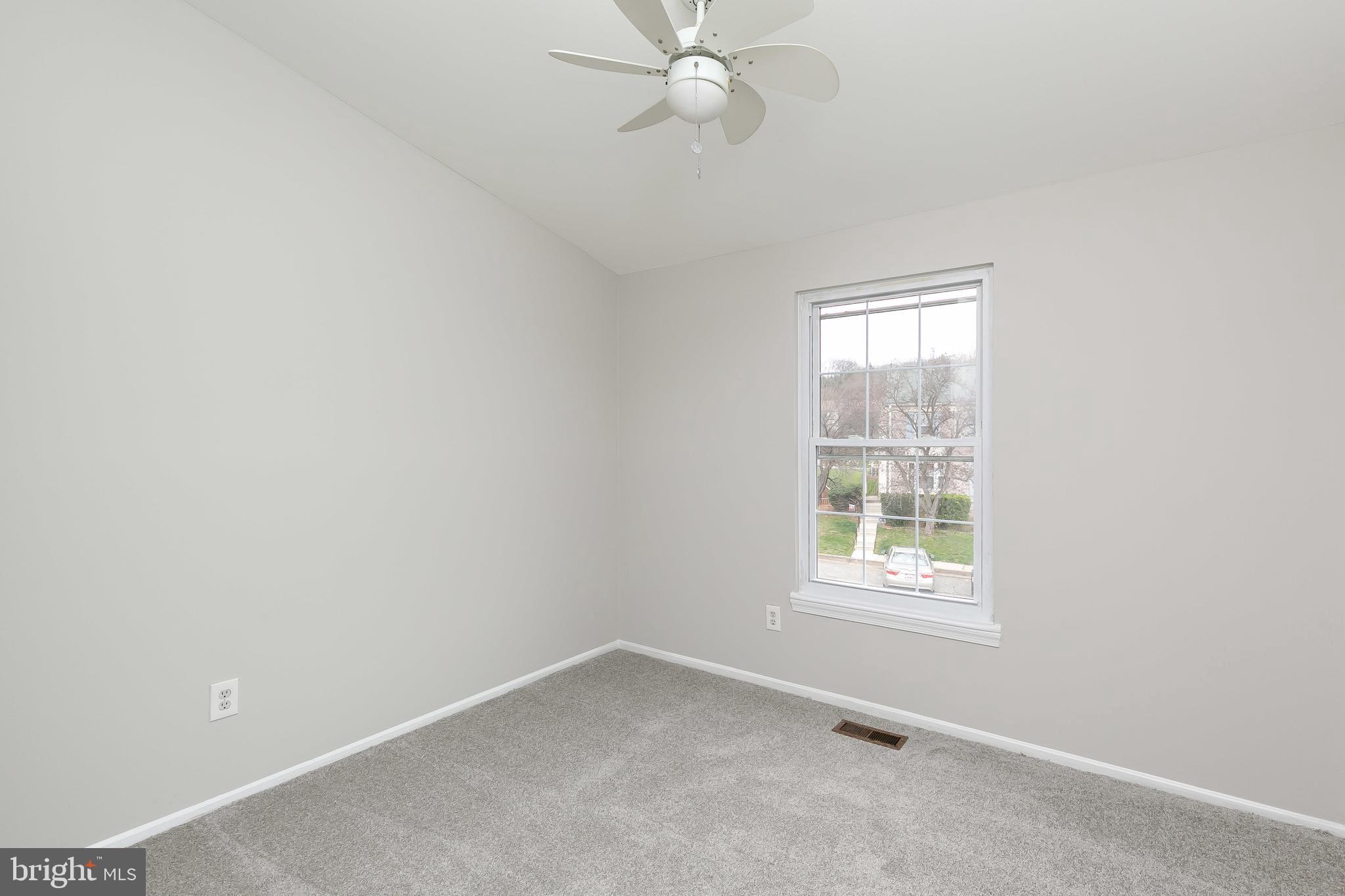 HUNT MEADOW - Residential