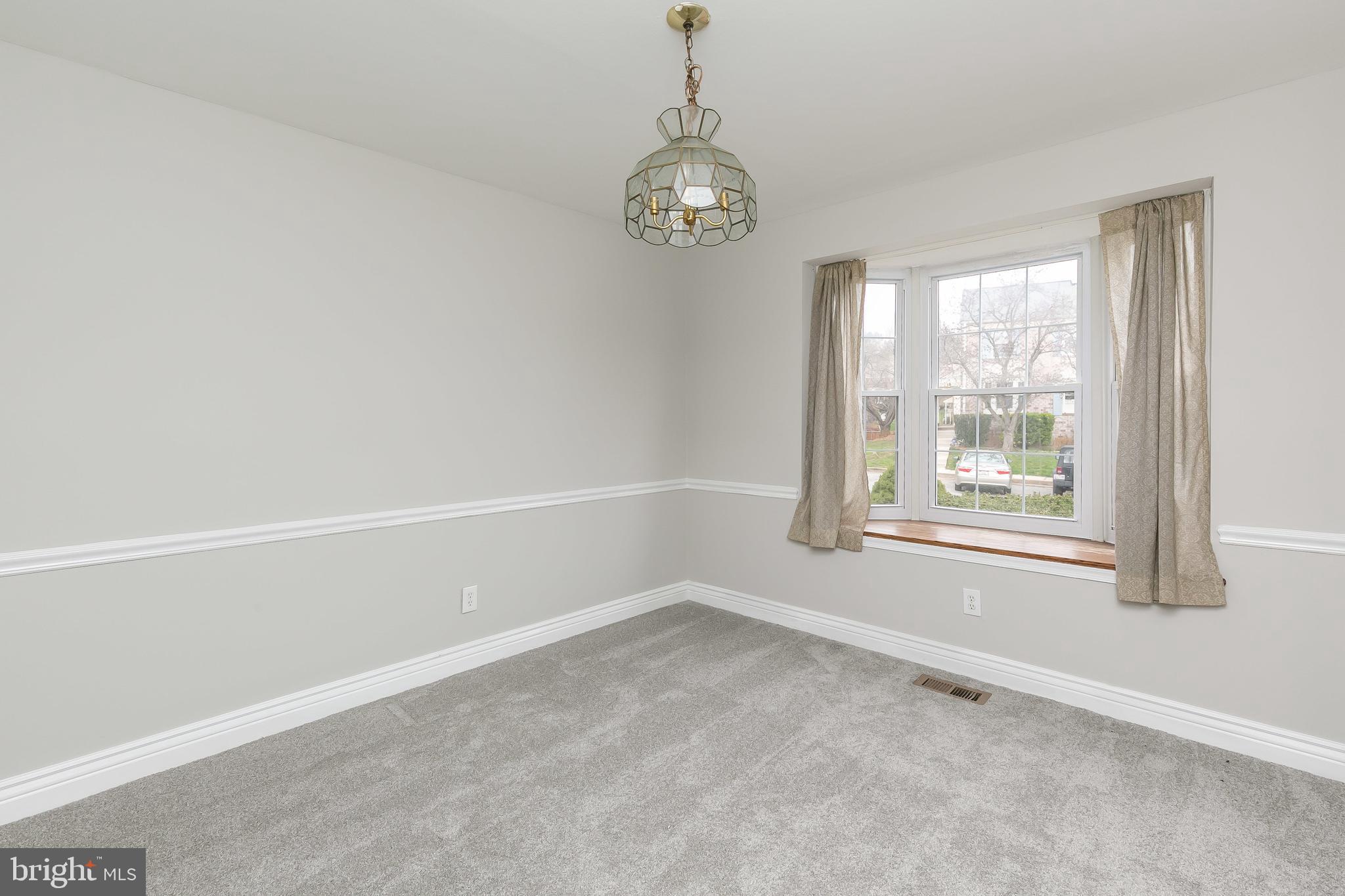 HUNT MEADOW - Residential