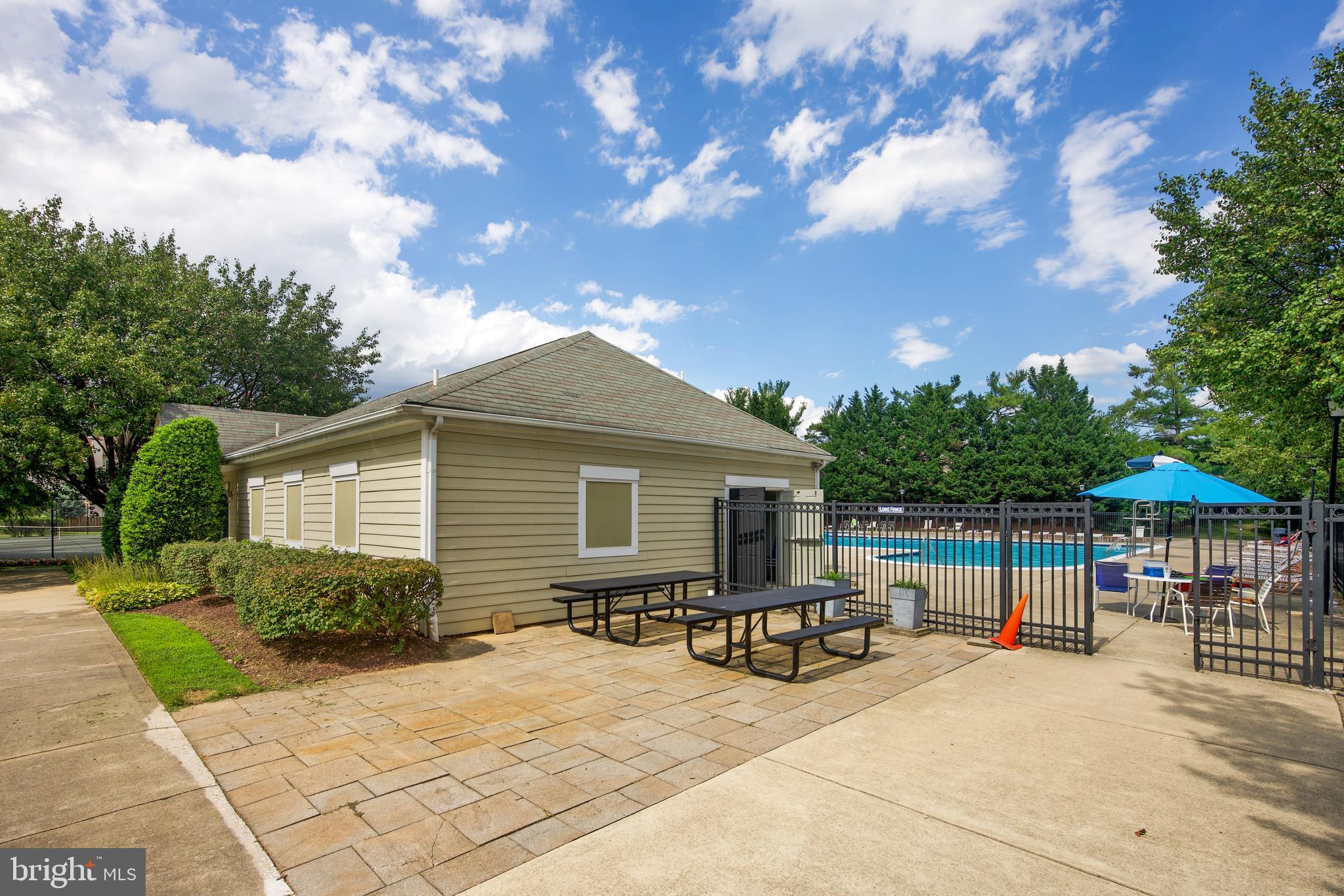 AMBERFIELD - Residential