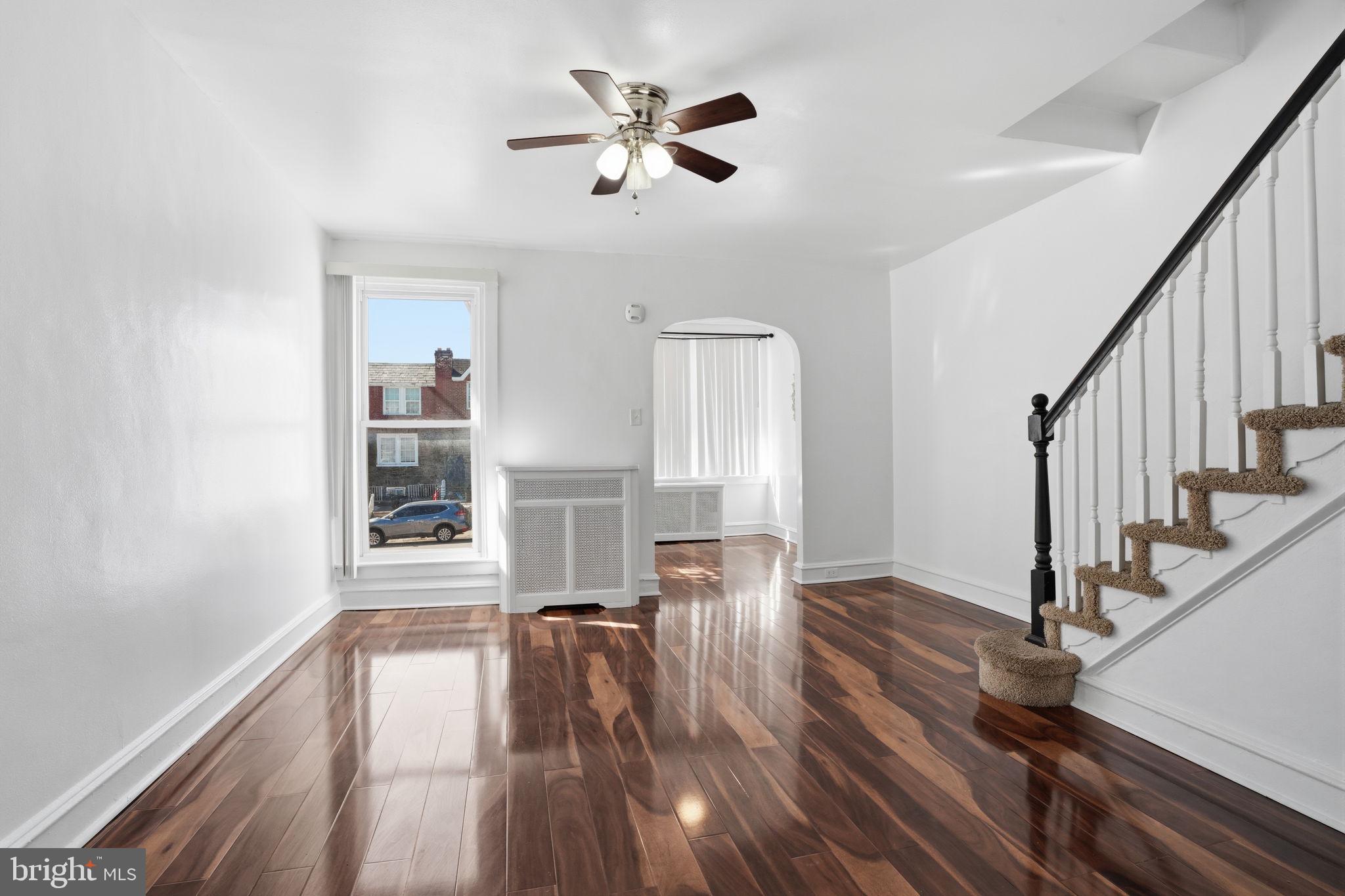 OXFORD CIRCLE - Residential