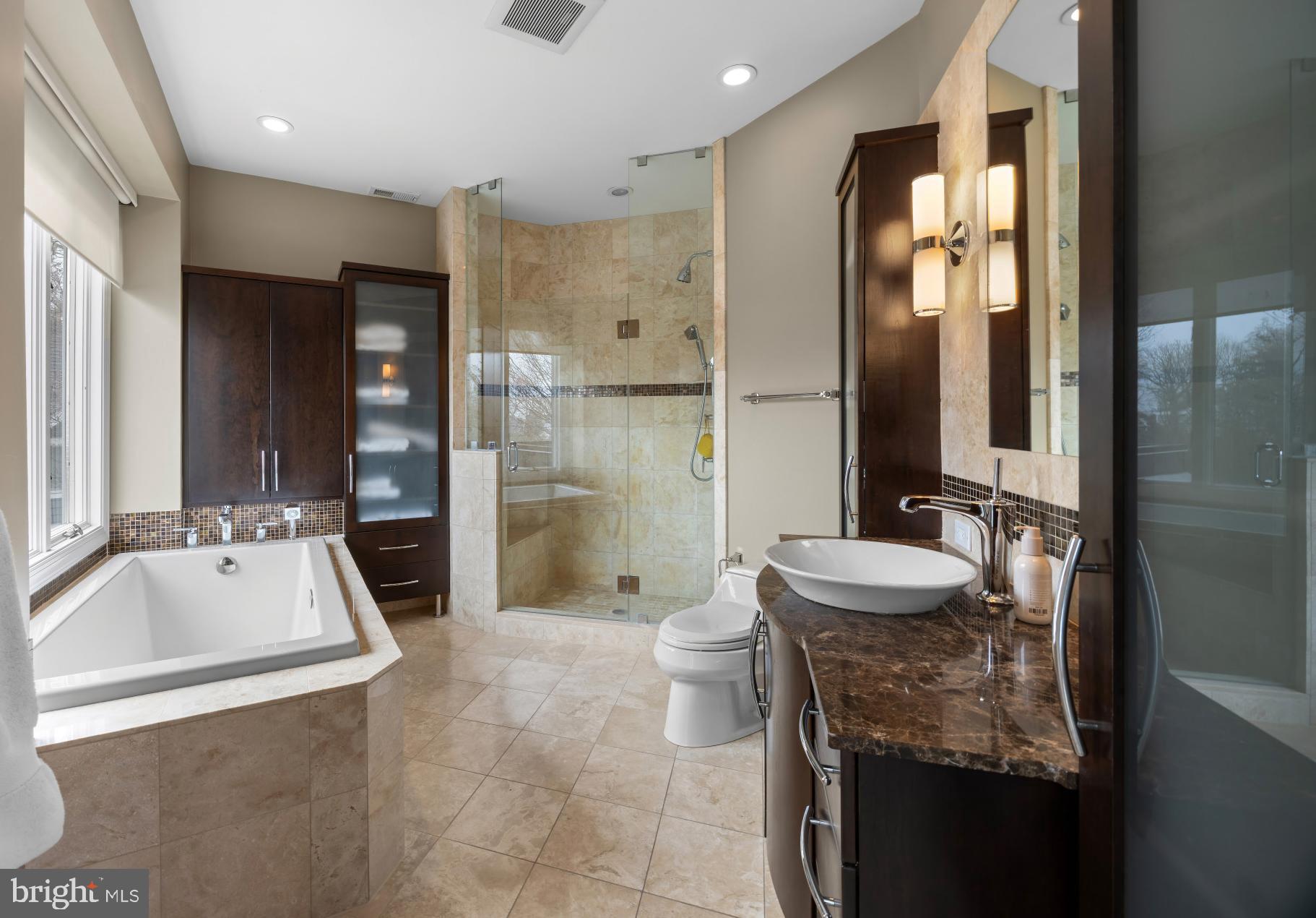 EPPING FOREST - Residential