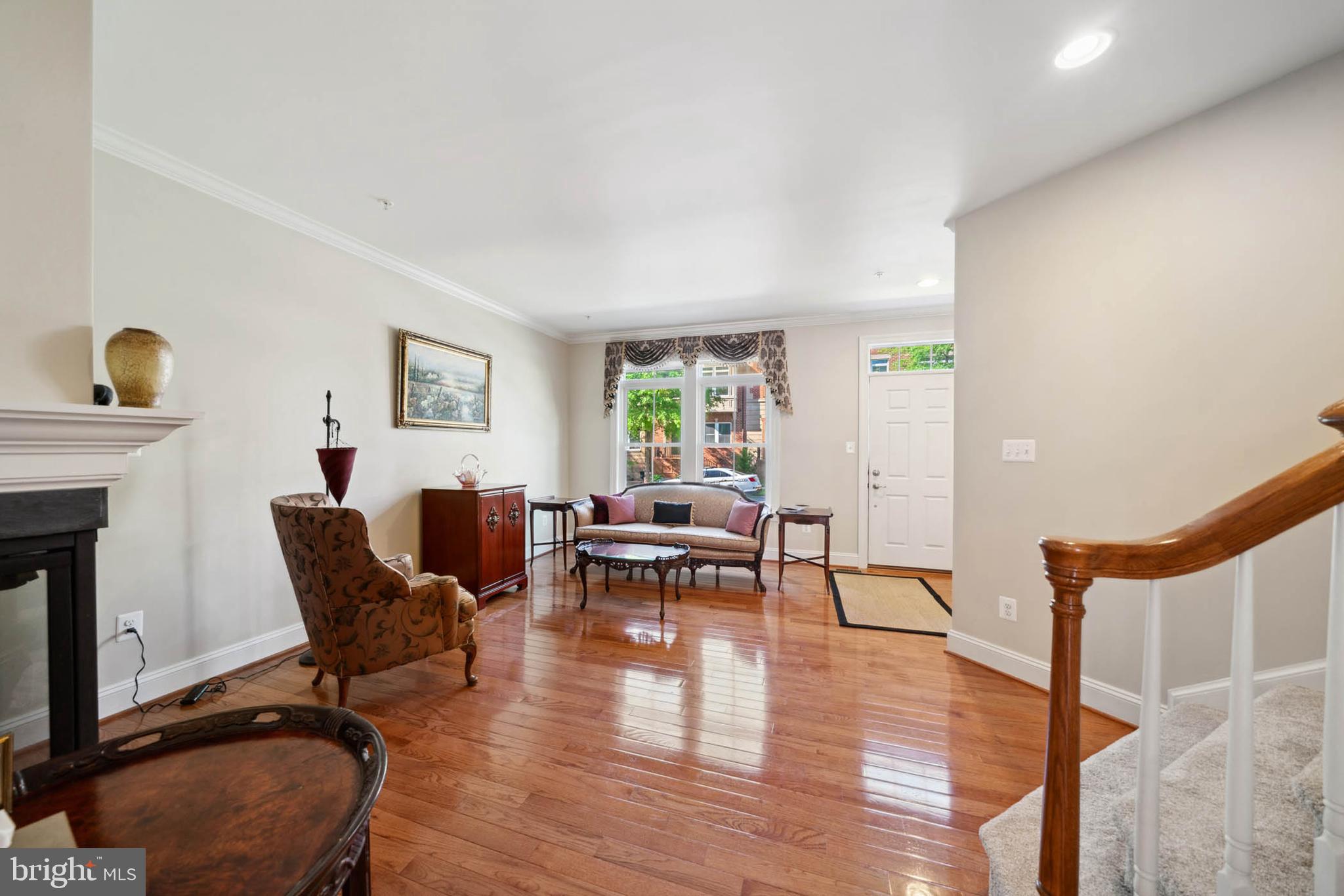 316 PARKVIEW AVENUE