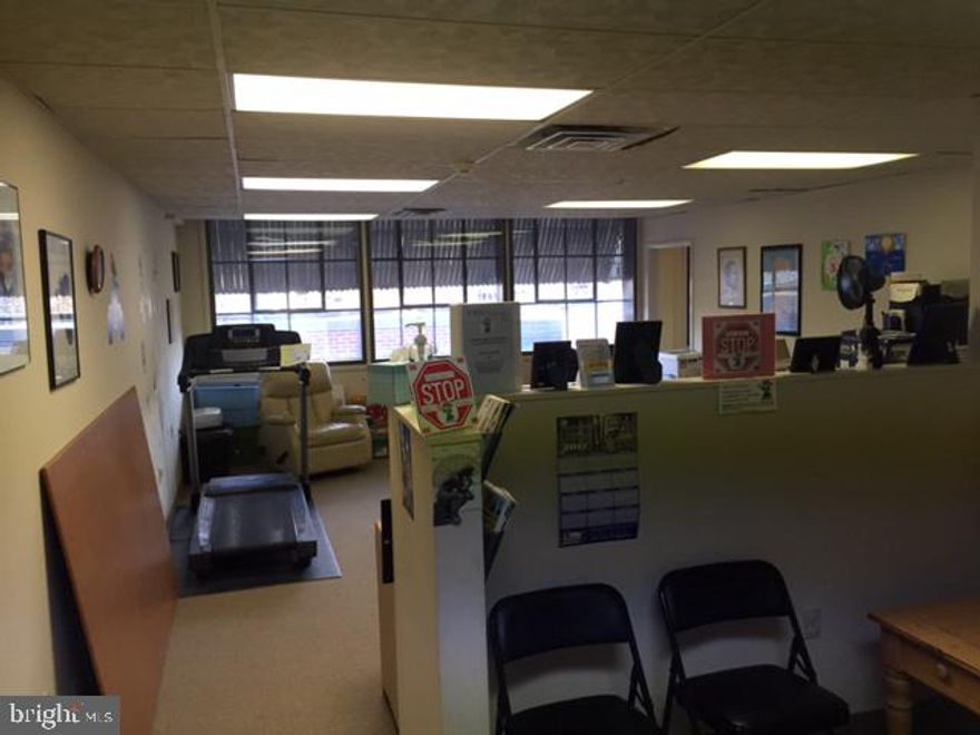 Four, 2nd floor office suites available:
1) 1.2.A = 840 SF;
2) 1.2.B = 700 SF;
3) 1.2.C = 1,660 SF; and
4) 1.2.D = 700 SF.
Modified gross lease structure (tenants pay electric and oil).