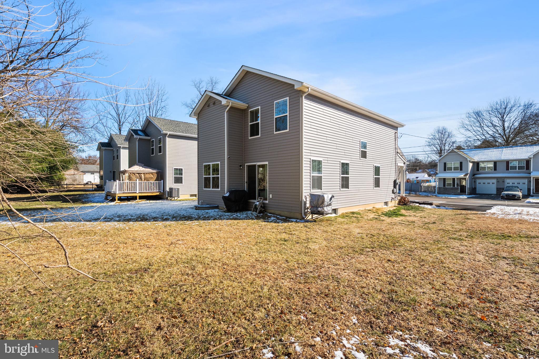 HOLLOWAY TERRACE - Residential