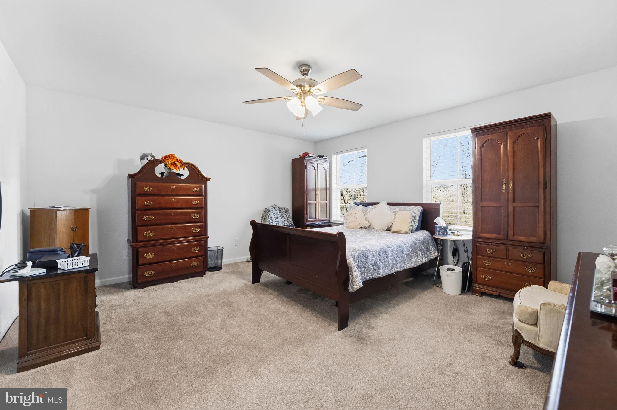 HOLLOWAY TERRACE - Residential