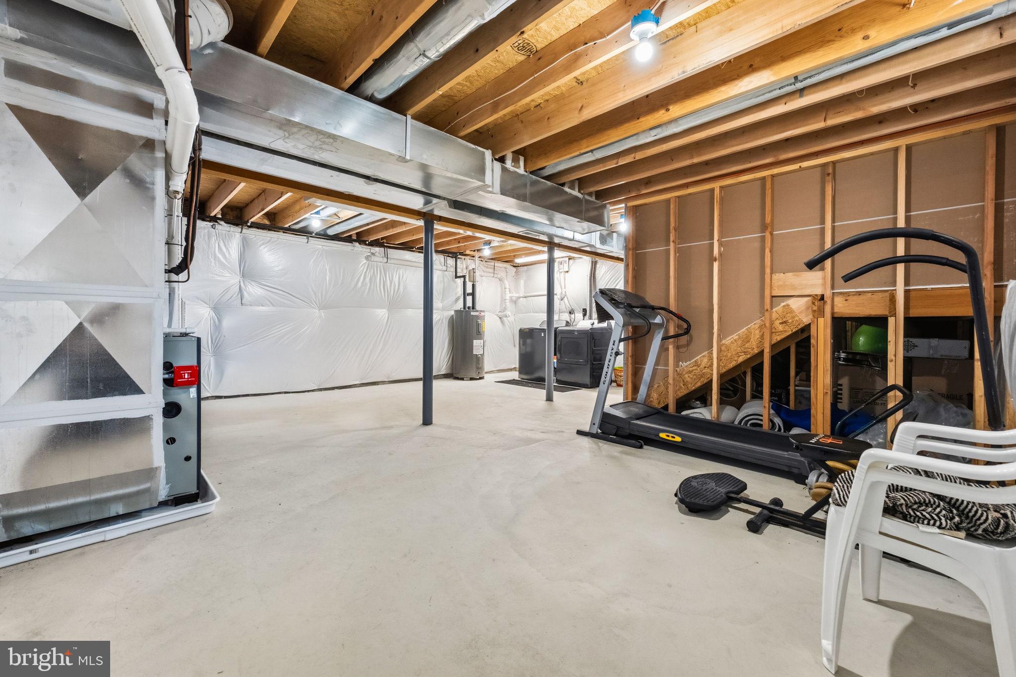 HOLLOWAY TERRACE - Residential