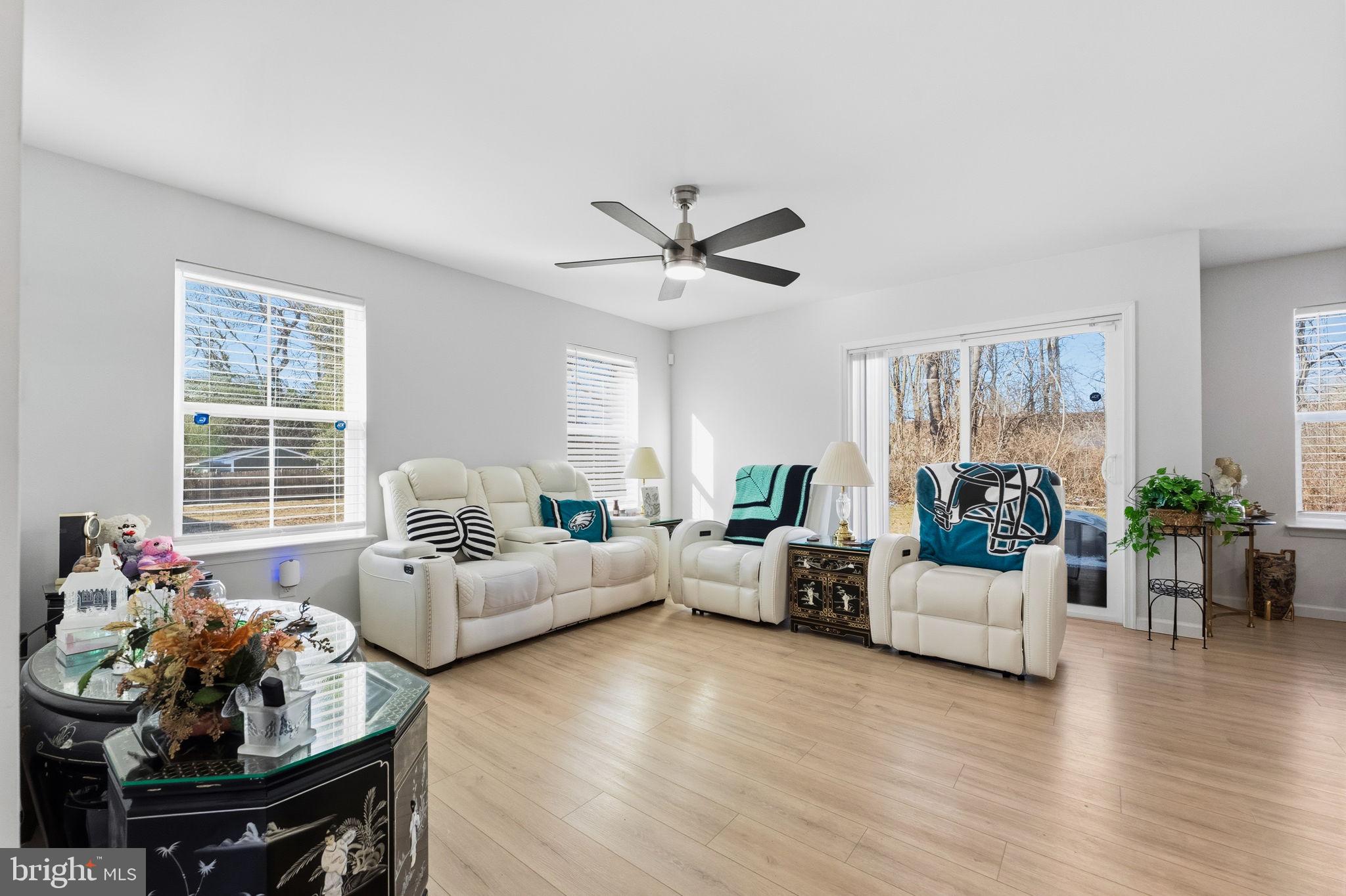 HOLLOWAY TERRACE - Residential