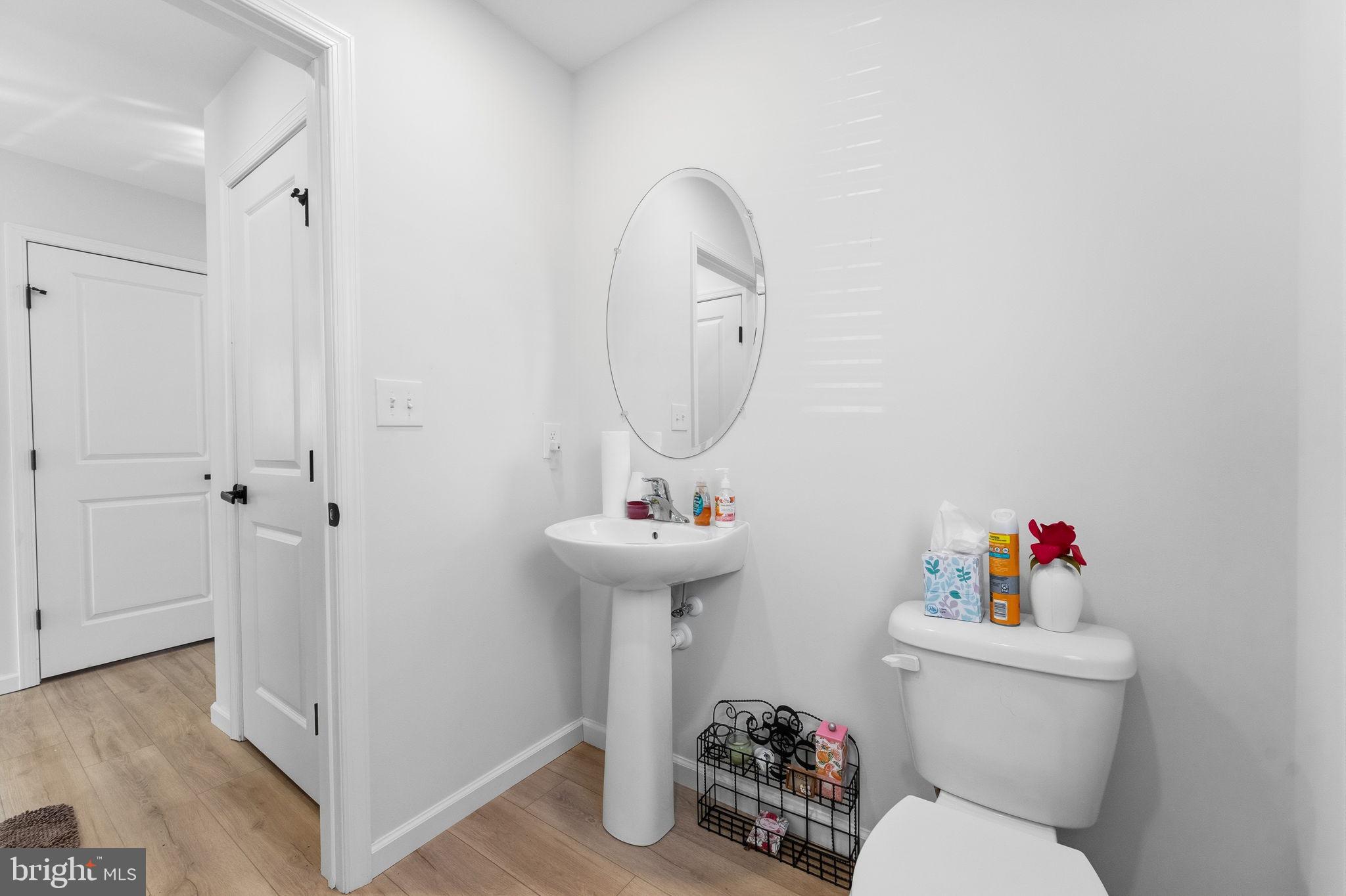 HOLLOWAY TERRACE - Residential