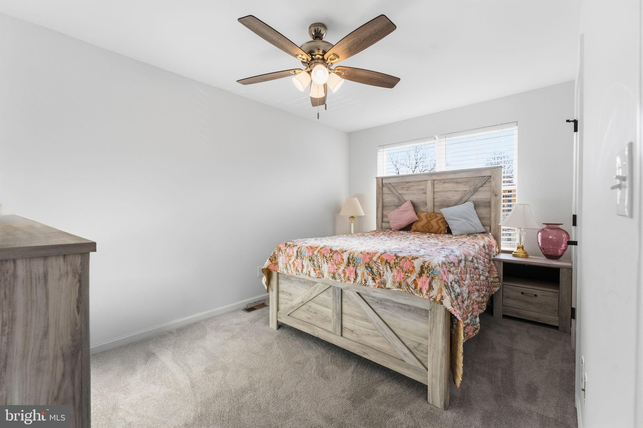 HOLLOWAY TERRACE - Residential