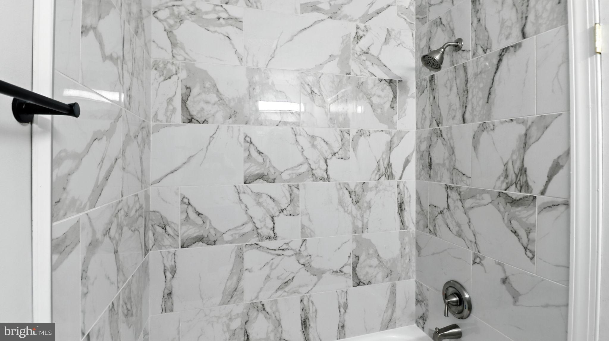 TWELVE TREES - Residential