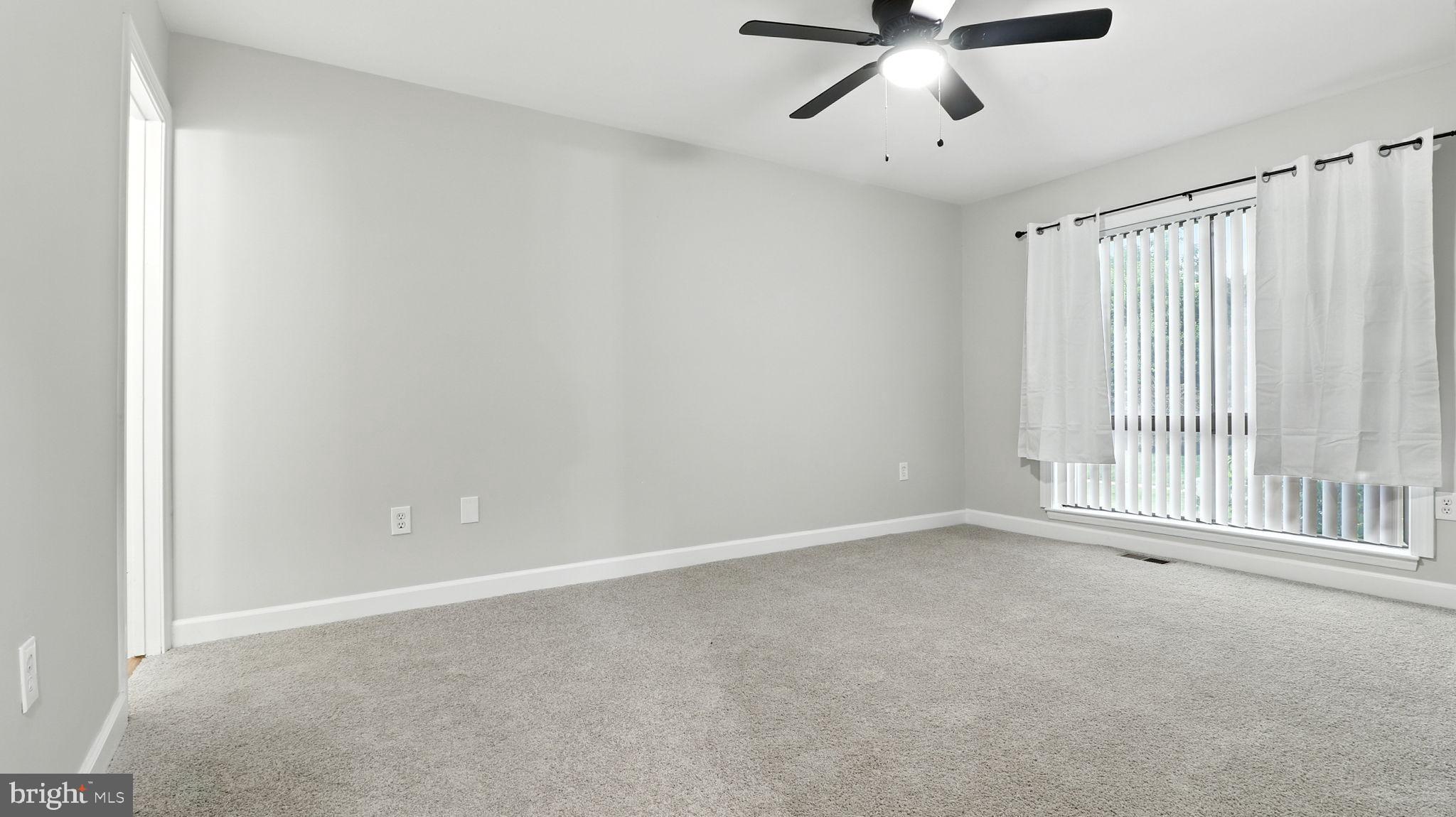 TWELVE TREES - Residential