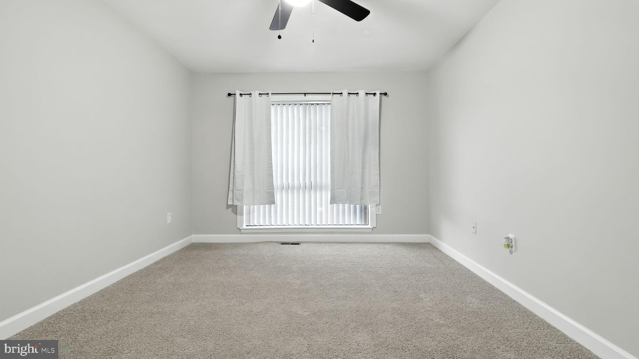 TWELVE TREES - Residential