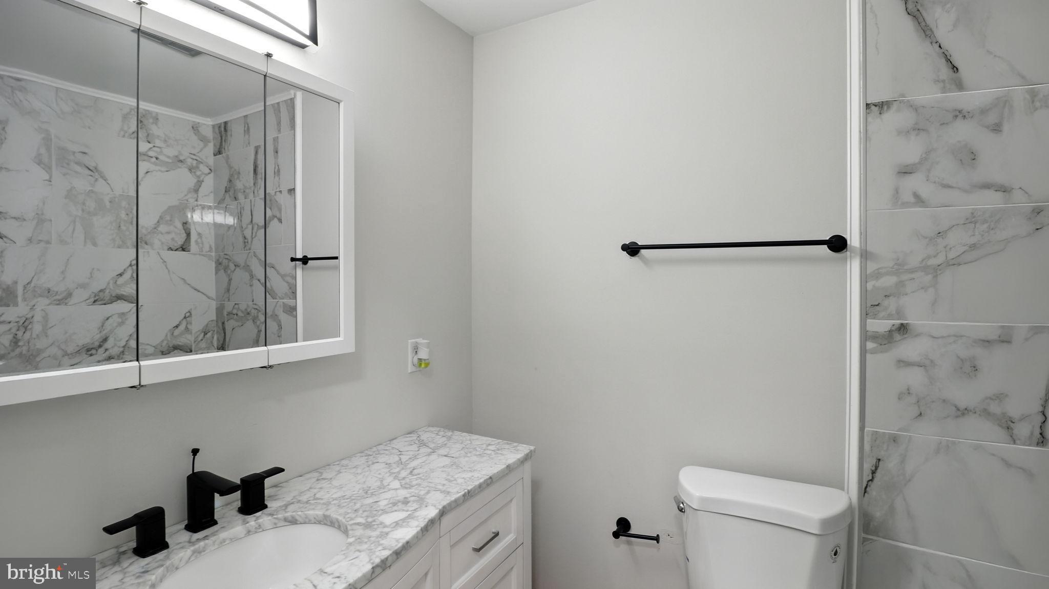 TWELVE TREES - Residential