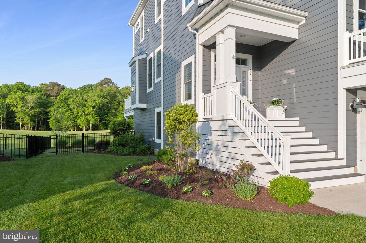 BAYSIDE - Residential