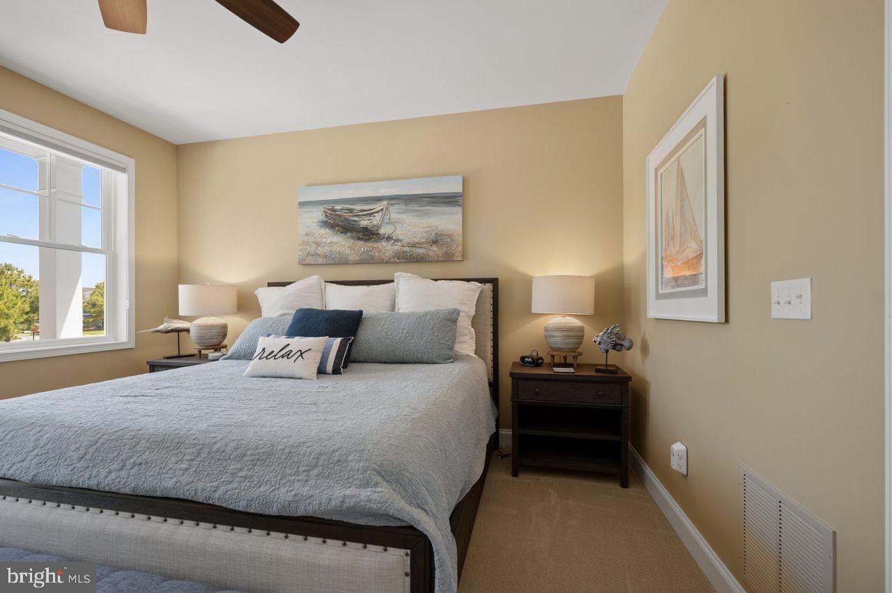 BAYSIDE - Residential