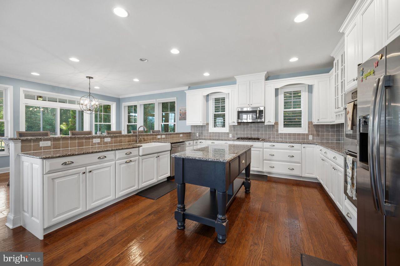 BAYSIDE - Residential