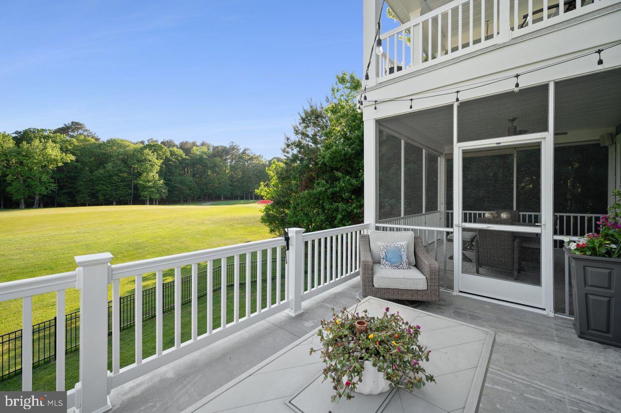 BAYSIDE - Residential