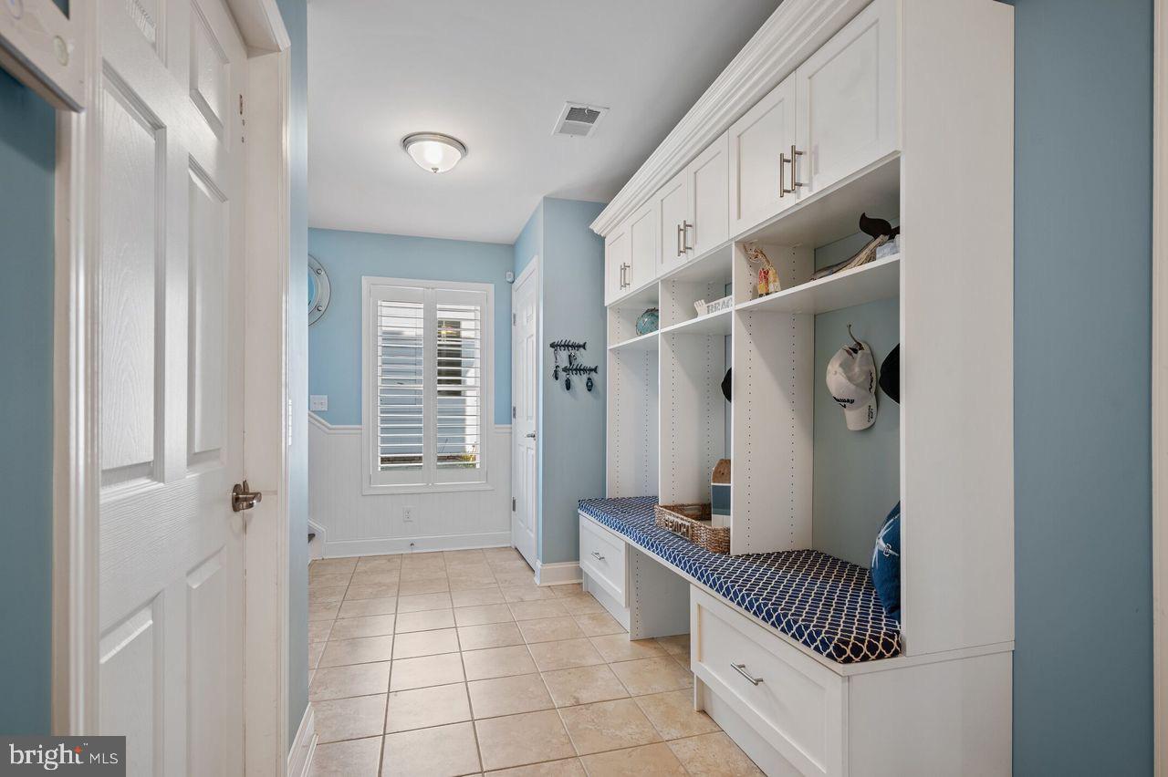 BAYSIDE - Residential