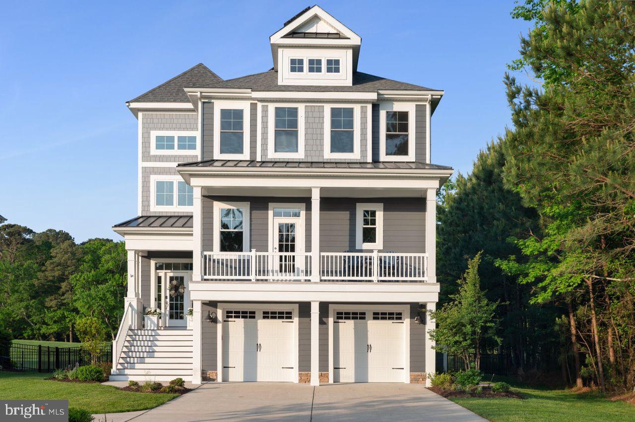 BAYSIDE - Residential