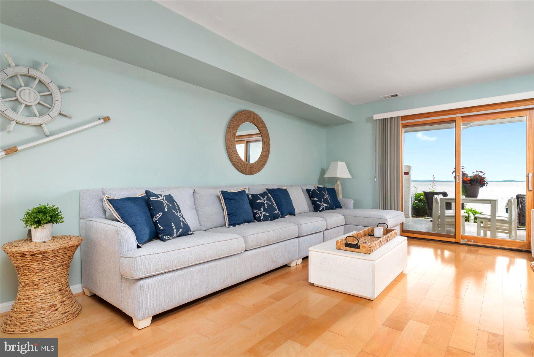 24 QUEEN ELIZABETH COURT D