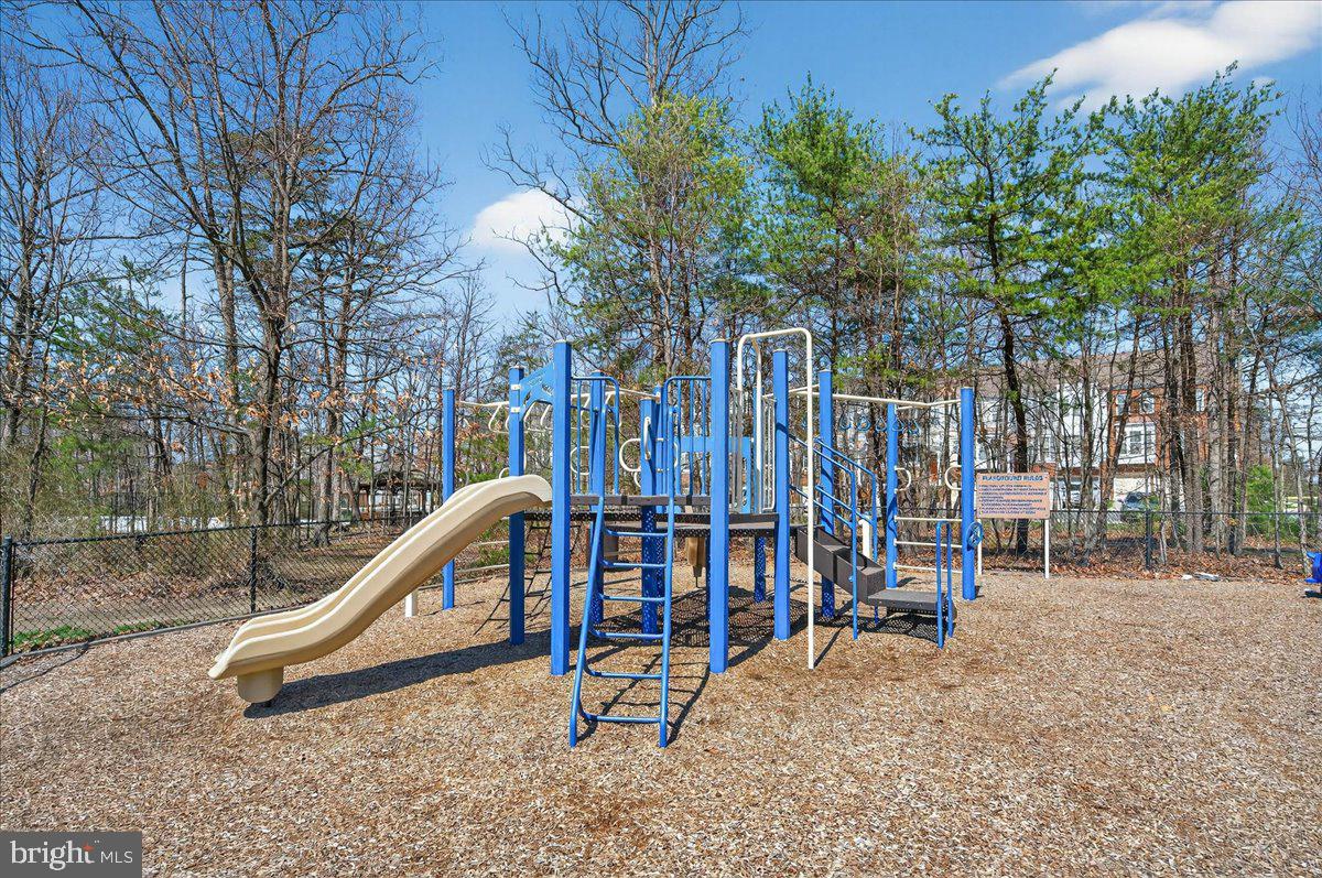 CHANTILLY - Residential