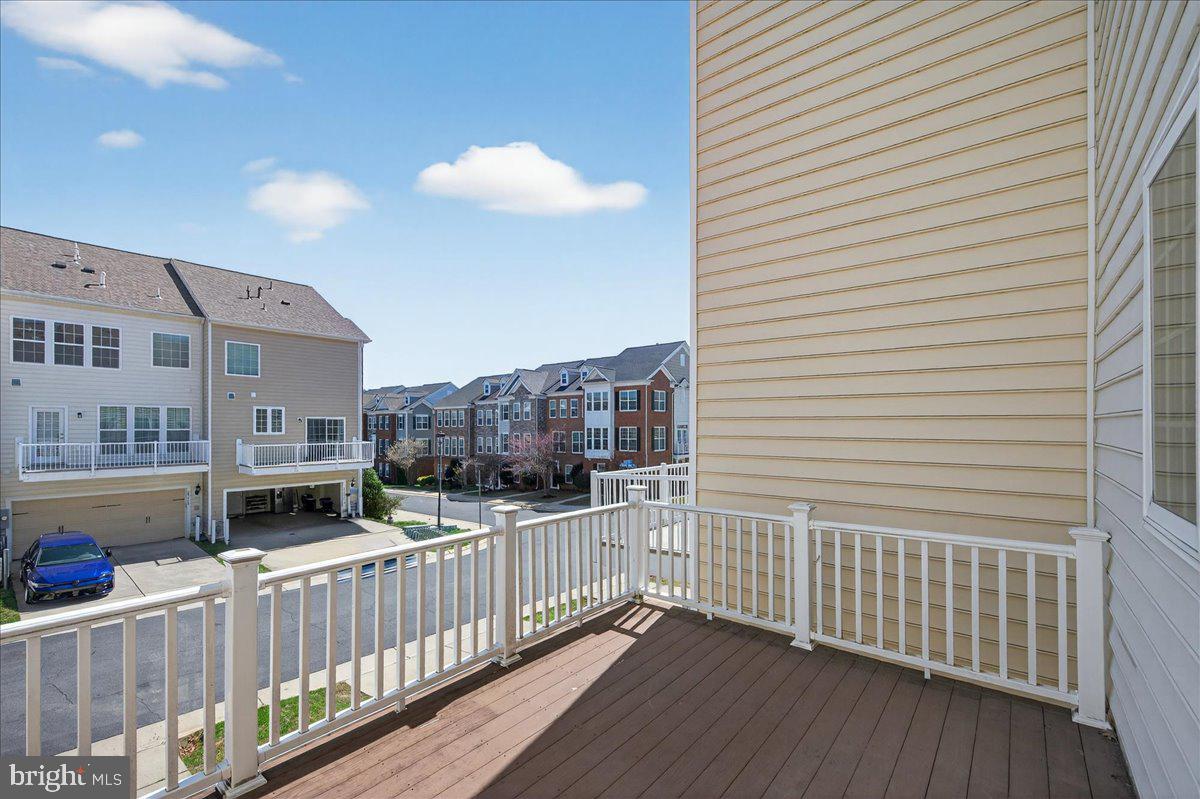 CHANTILLY - Residential