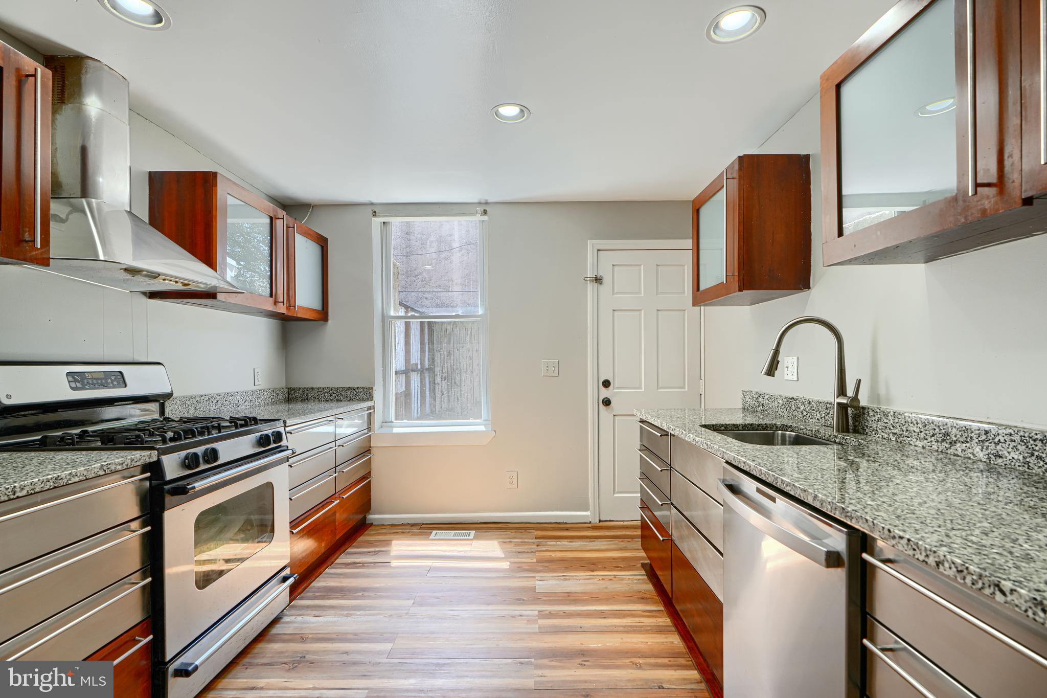 CANTON - Residential