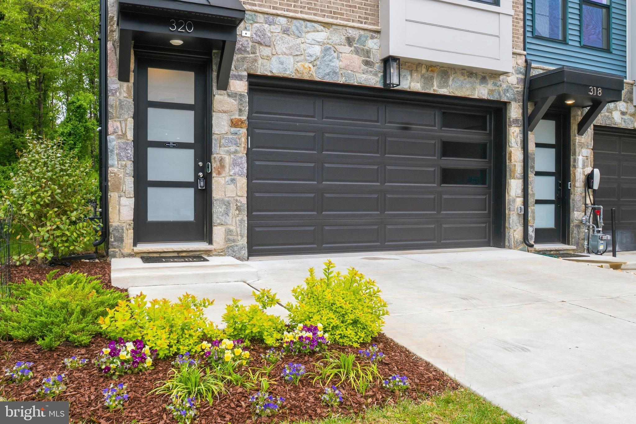 320 ALLUVIUM DR