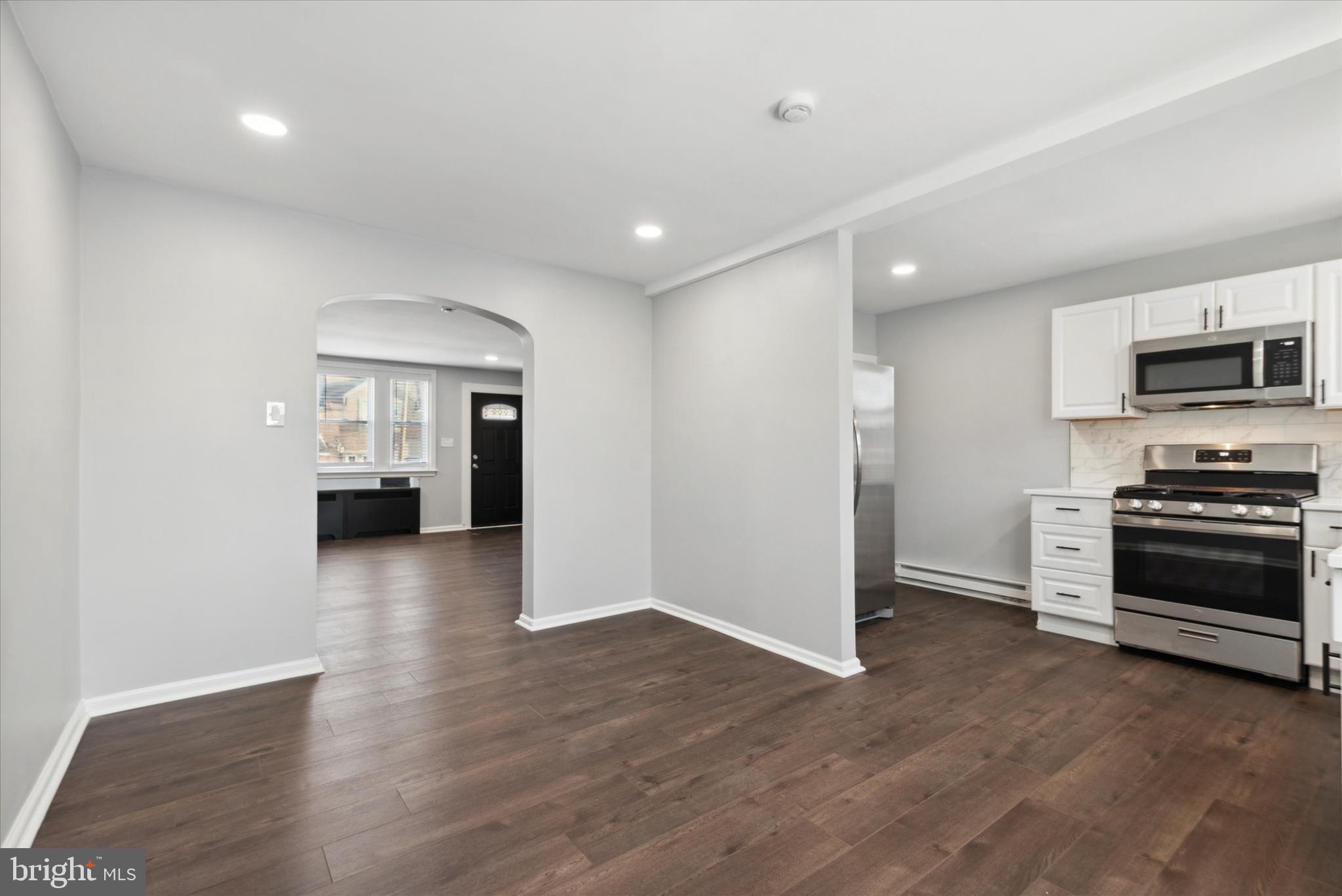 LAWNCREST - Residential