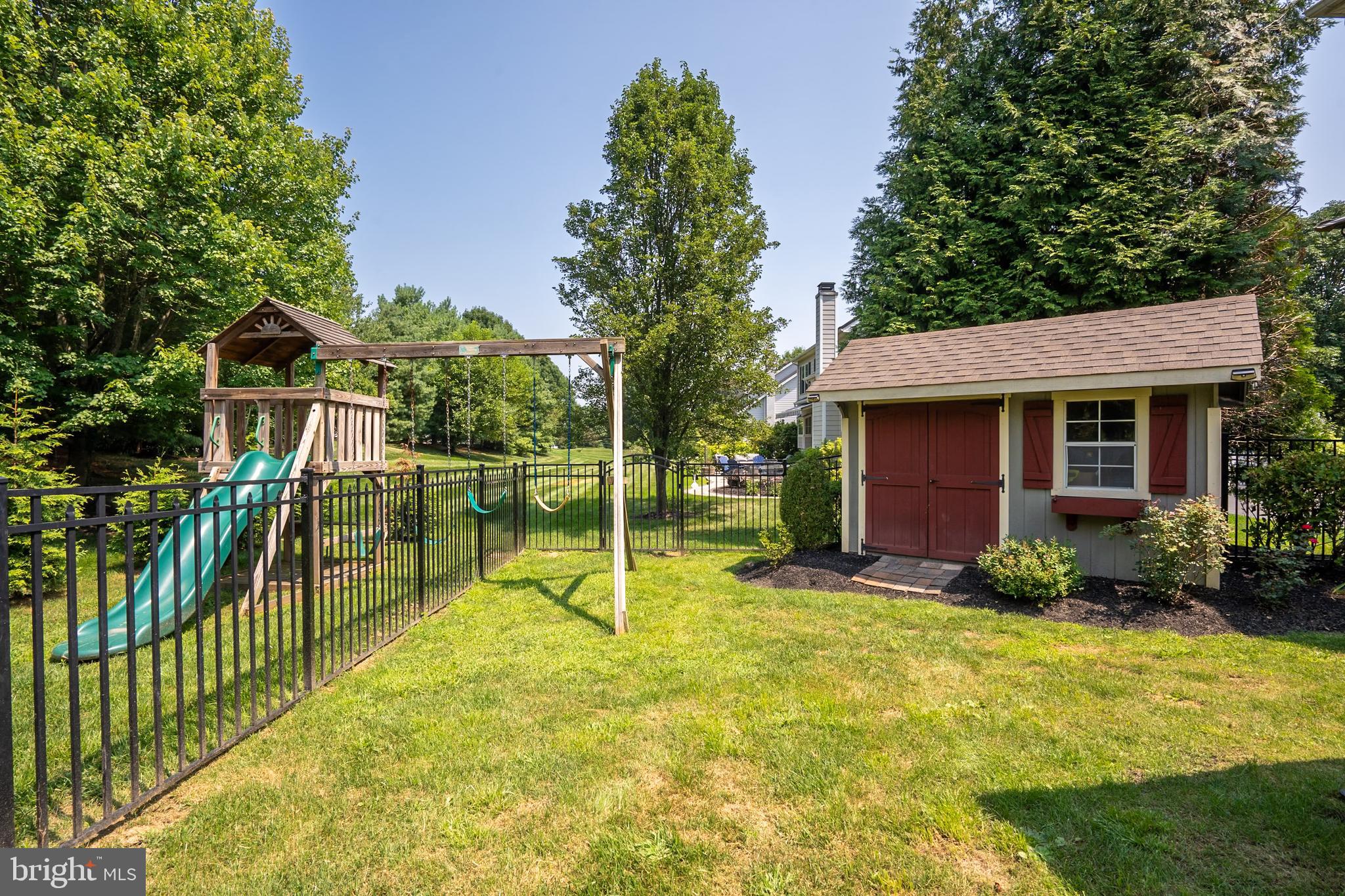 THE RIDINGS OF BUCK - Residential