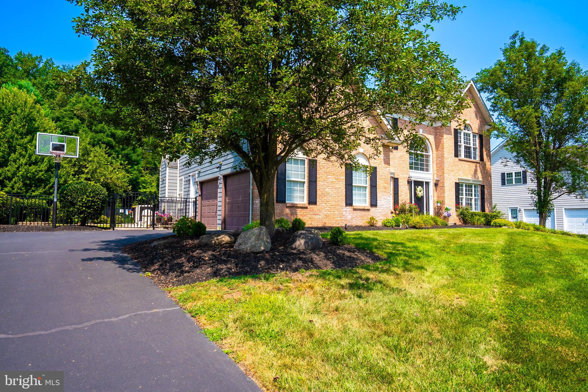 THE RIDINGS OF BUCK - Residential